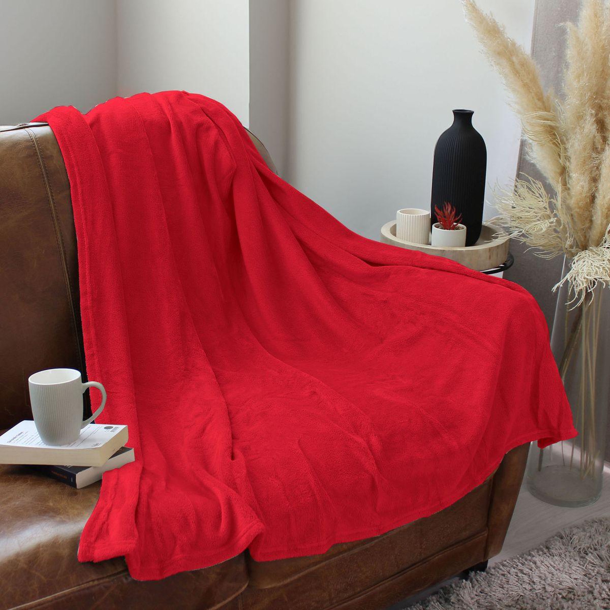 Voir la diapositive 2 : ENJOY HOME Plaid polaire uni  coral fleece  125x150cm rouge