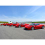 Voir la diapositive 3 : Smartbox Session de pilotage d'une Ferrari lors de 2 tours de circuit - Coffret Cadeau Sport & Aventure