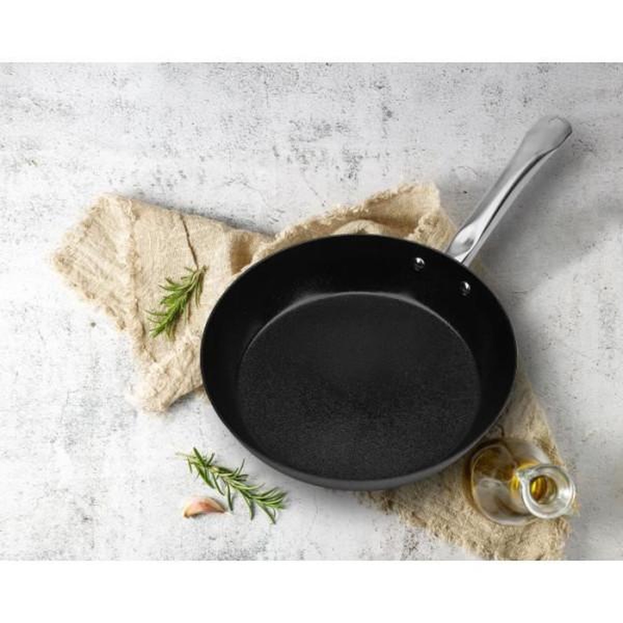 Voir la diapositive 5 : GSW Wok acier carbone - GSW - AVANTI - 28 cm - Induction