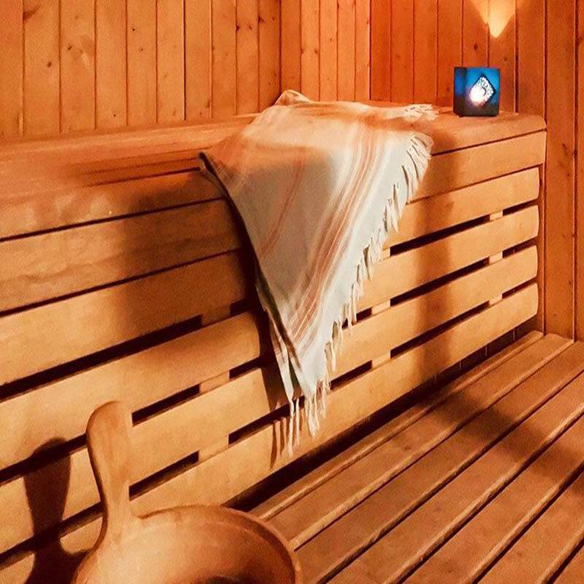 Voir la diapositive 4 : Smartbox Escapade détente : 2 jours en duo avec modelage et sauna près de montélimar - coffret cadeau séjour