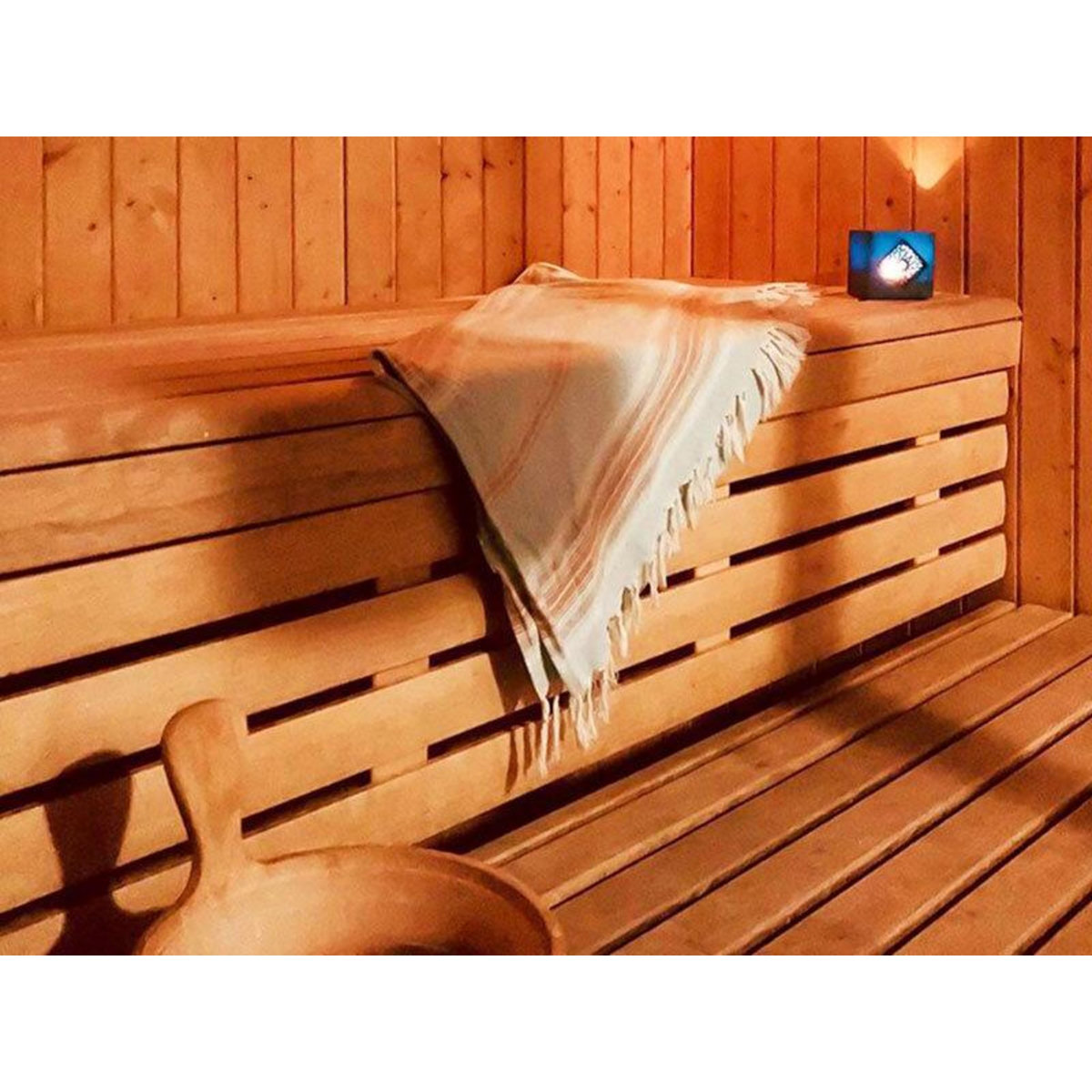 Smartbox Escapade détente : 2 jours en duo avec modelage et sauna près de Montélimar - Coffret Cadeau Séjour