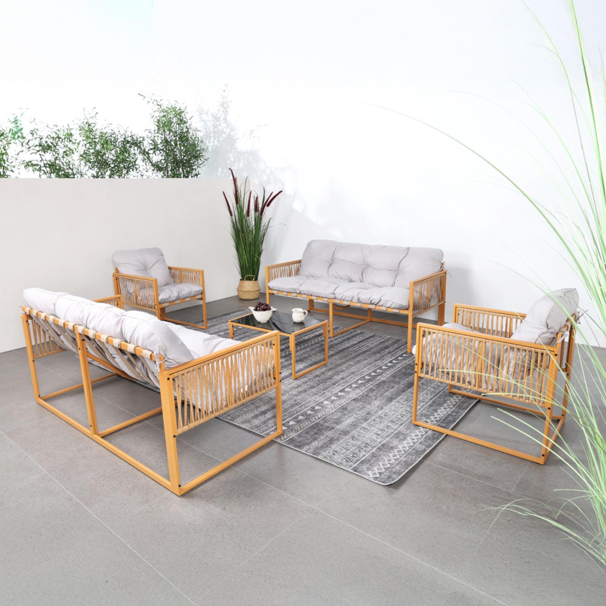 Voir la diapositive 3 : CONCEPT USINE Salon de jardin 8 places effet rotin coussins gris clair turini