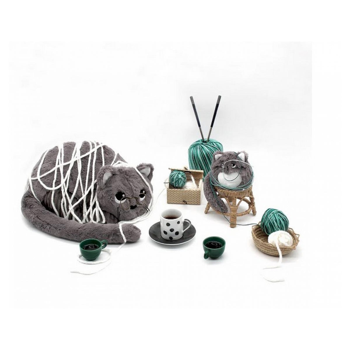 Globe Trotoys Peluche chat Miaou maman et son bébé gris