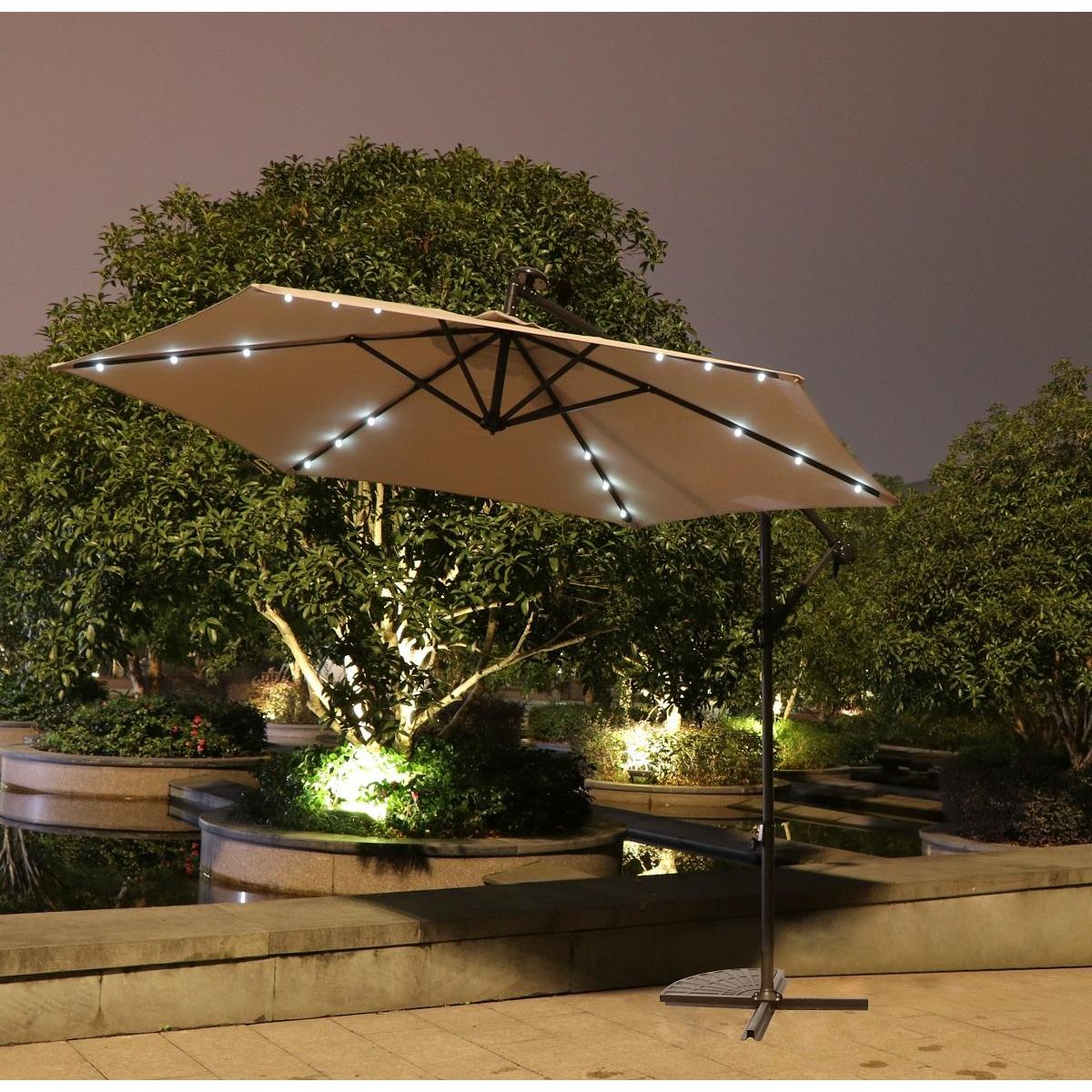 Parasol déporté à LED diam 3m gris clair UMBERTO