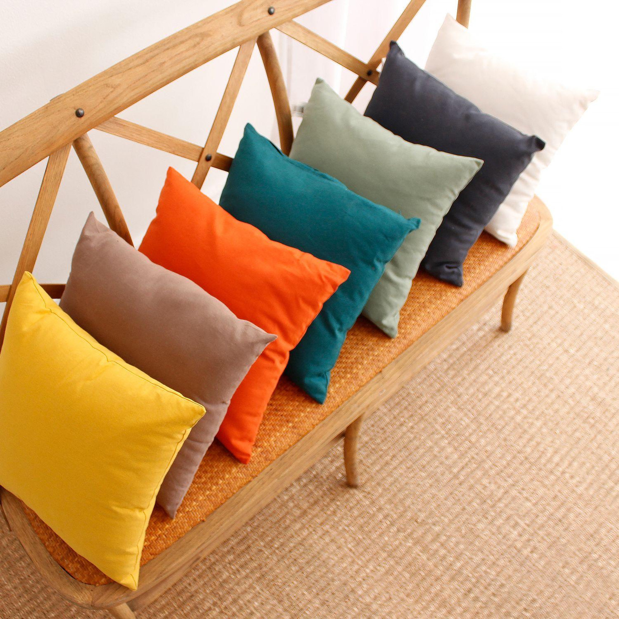 Voir la diapositive 2 : TOILINUX Petit coussin déhoussable panama - 40 x 40 cm - vert argile