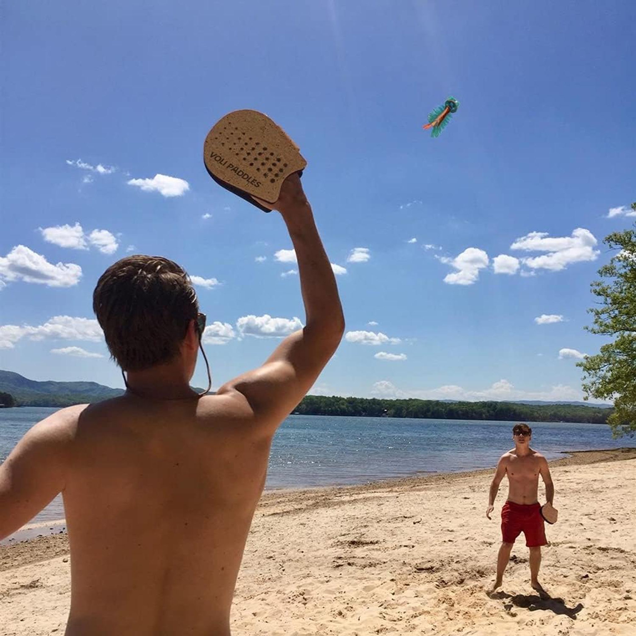 Voir la diapositive 6 : Waboba Voli - Set de 2 Raquettes et Volant de Badminton