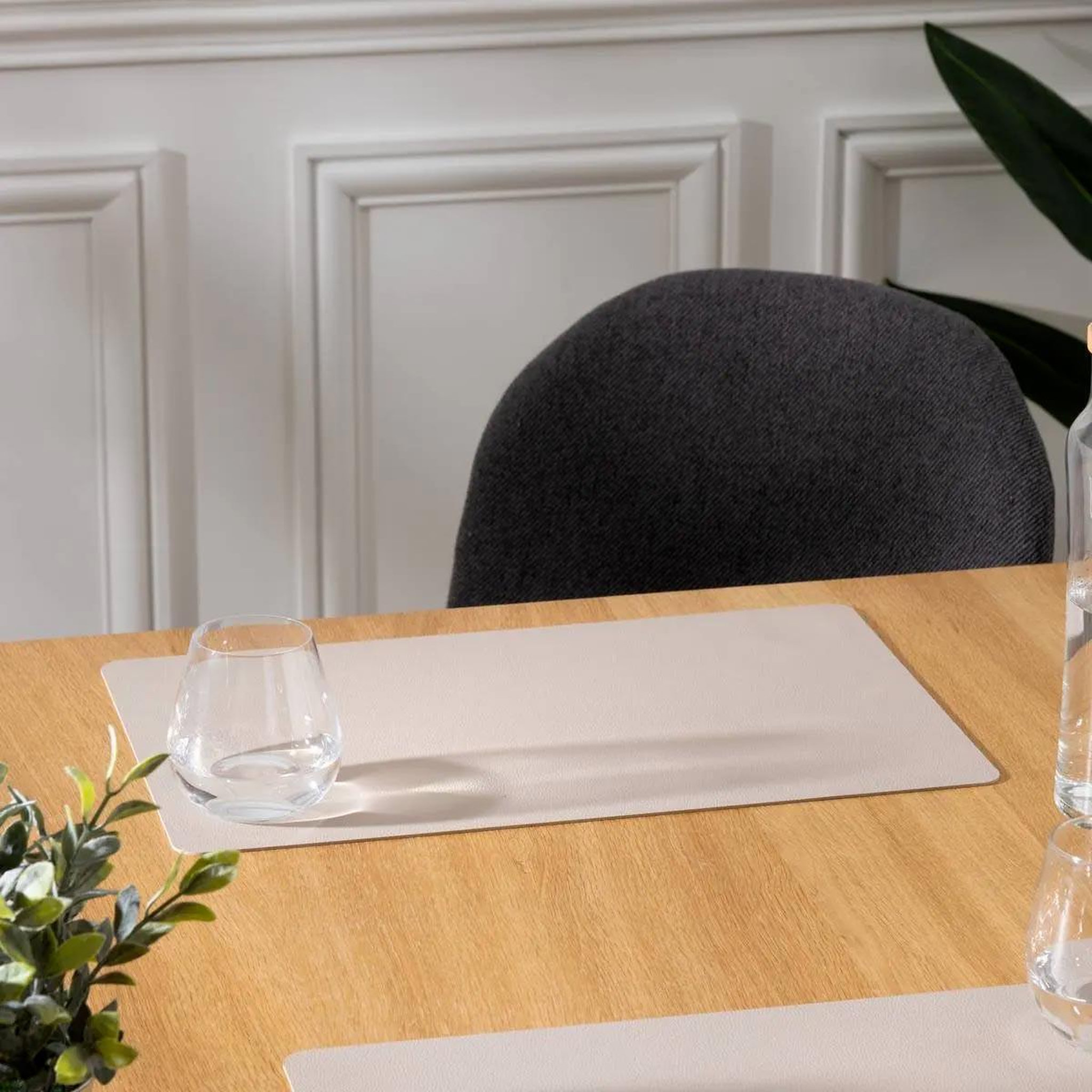 Voir la diapositive 2 : SECRET DE GOURMET Set de table design  dinner  30x45cm beige
