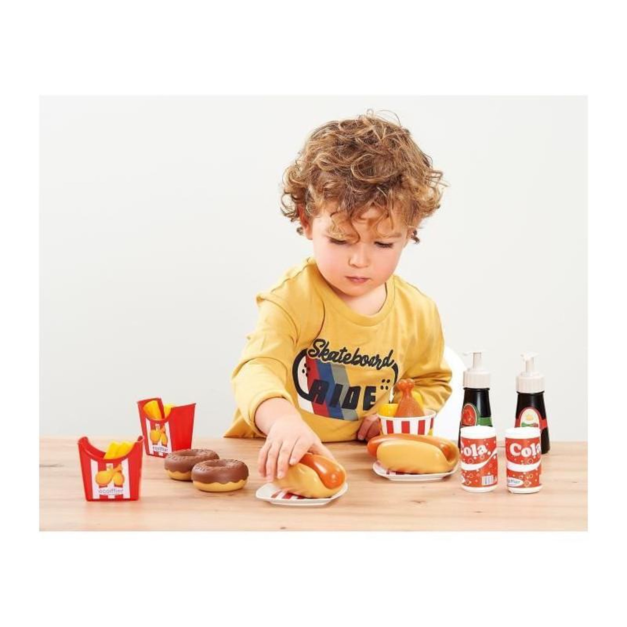 Voir la diapositive 4 : Ecoiffier Coffret hot dog - ECOIFFIER - 2423 - Un menu digne d'un fast-food