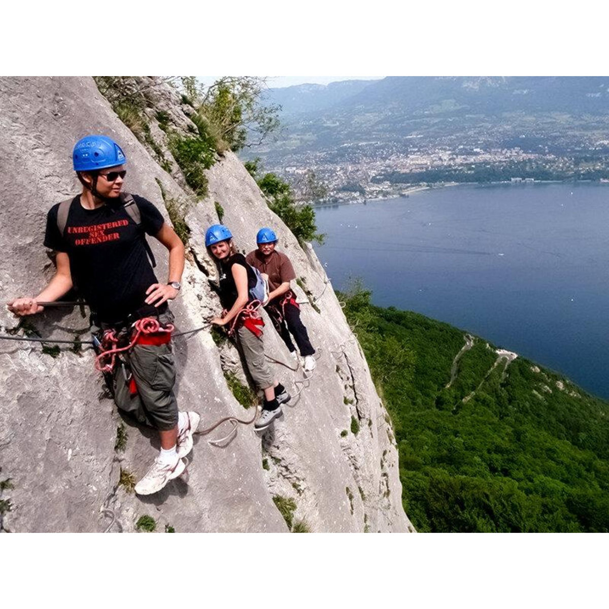 Smartbox 3h de parcours sur la via ferrata pour 2 personnes face près de Chambéry - Coffret Cadeau Sport & Aventure