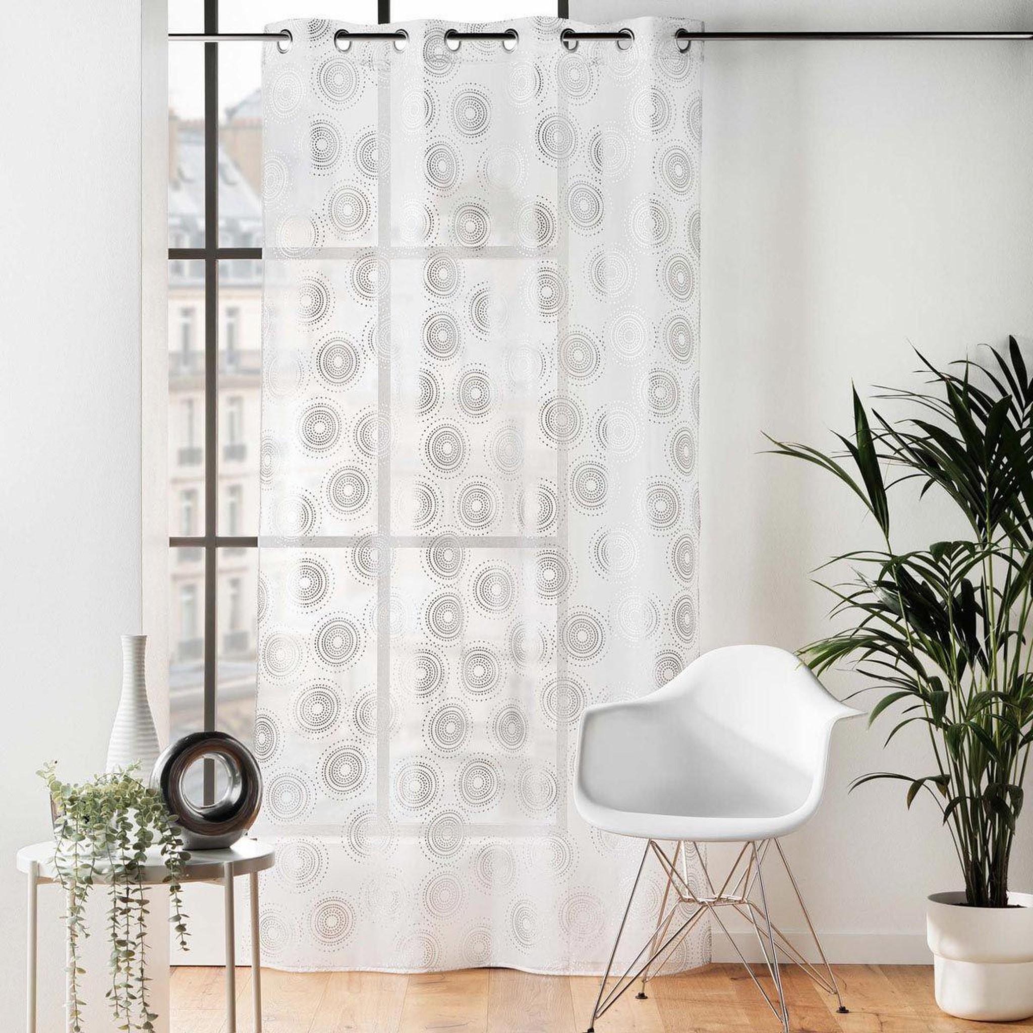 Voir la diapositive 5 : Douceur d'Intérieur Rideau voilage à œillets  lison  140x240cm argent