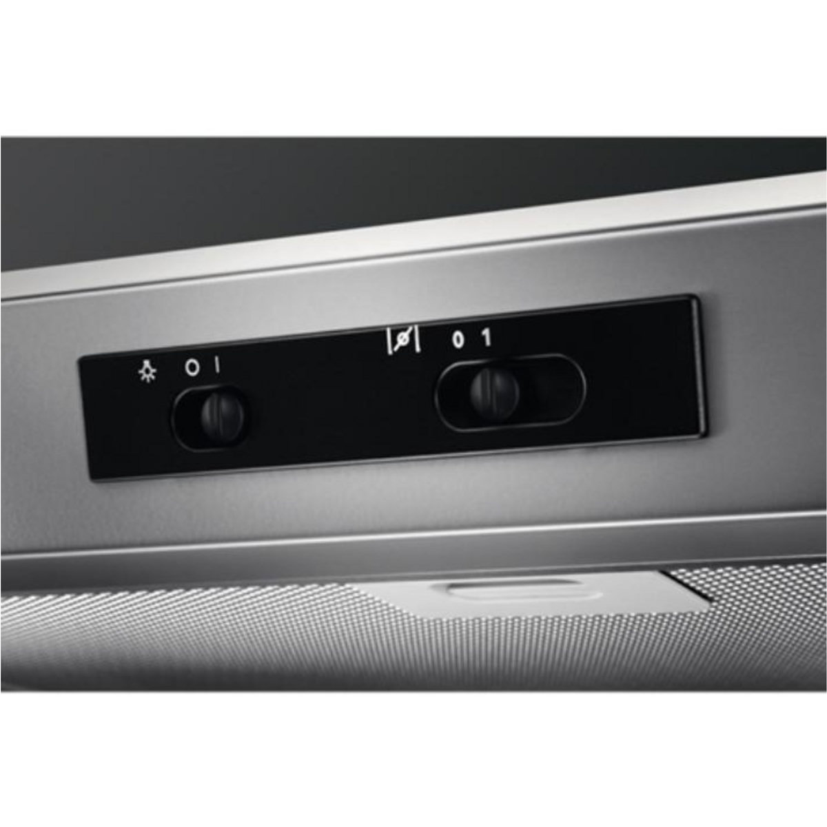 ELECTROLUX Hotte visière 60cm 272m3/h noir - efu216k