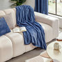 Voir la diapositive 4 : ATMOSPHERA Plaid en Velours Côtelé  Arum  220x240cm Bleu Encre