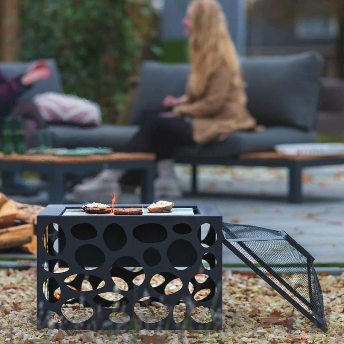 REDFIRE RedFire Foyer avec grille de barbecue Mikor Noir