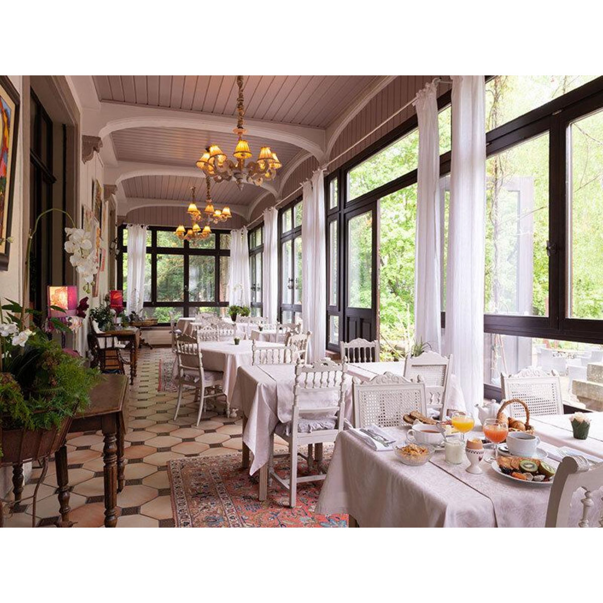 Smartbox 2 jours en suite d'un hôtel de charme The Originals Relais près de Mulhouse - Coffret Cadeau Séjour