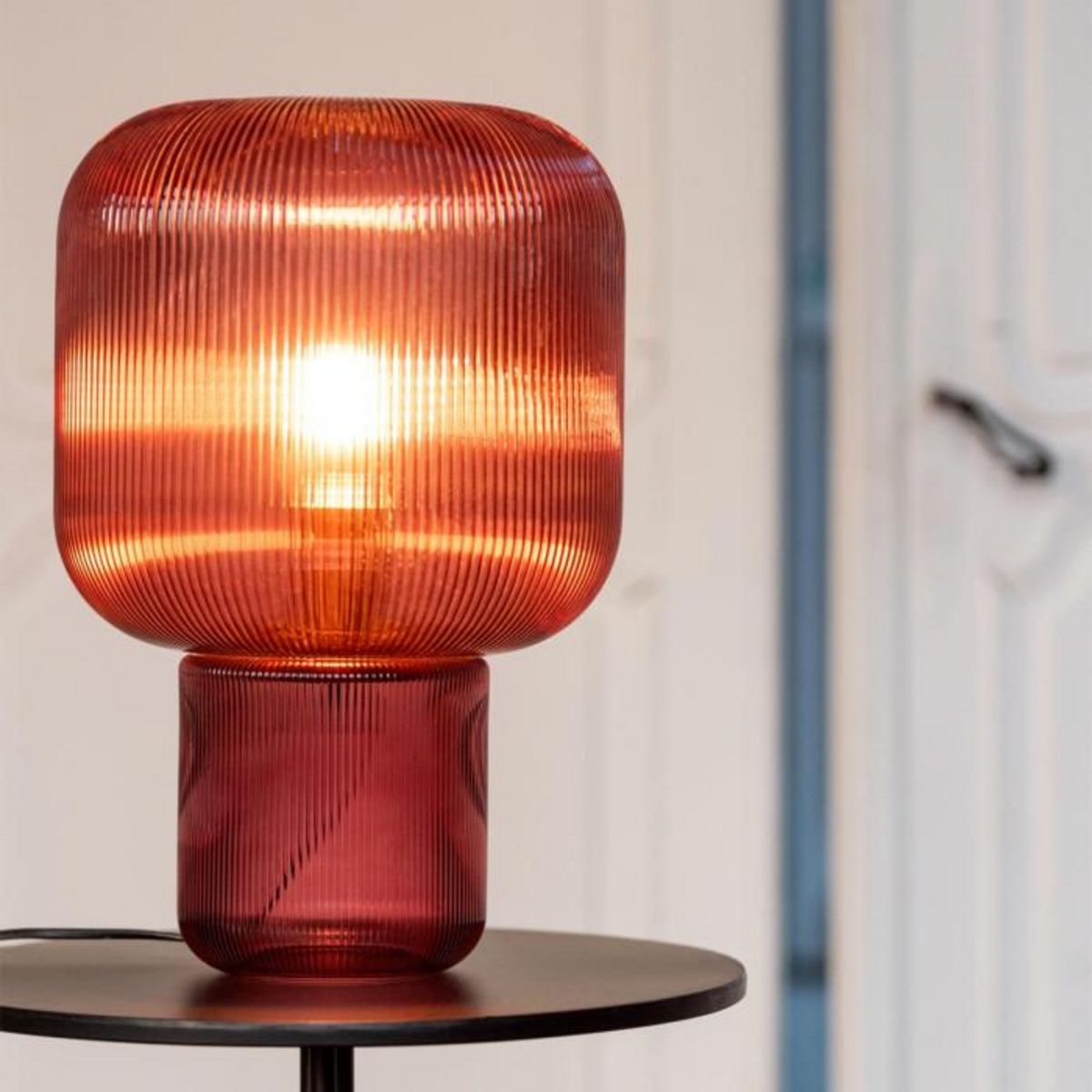 Paris Prix Lampe à Poser en Verre  Allyson  42cm Rouge