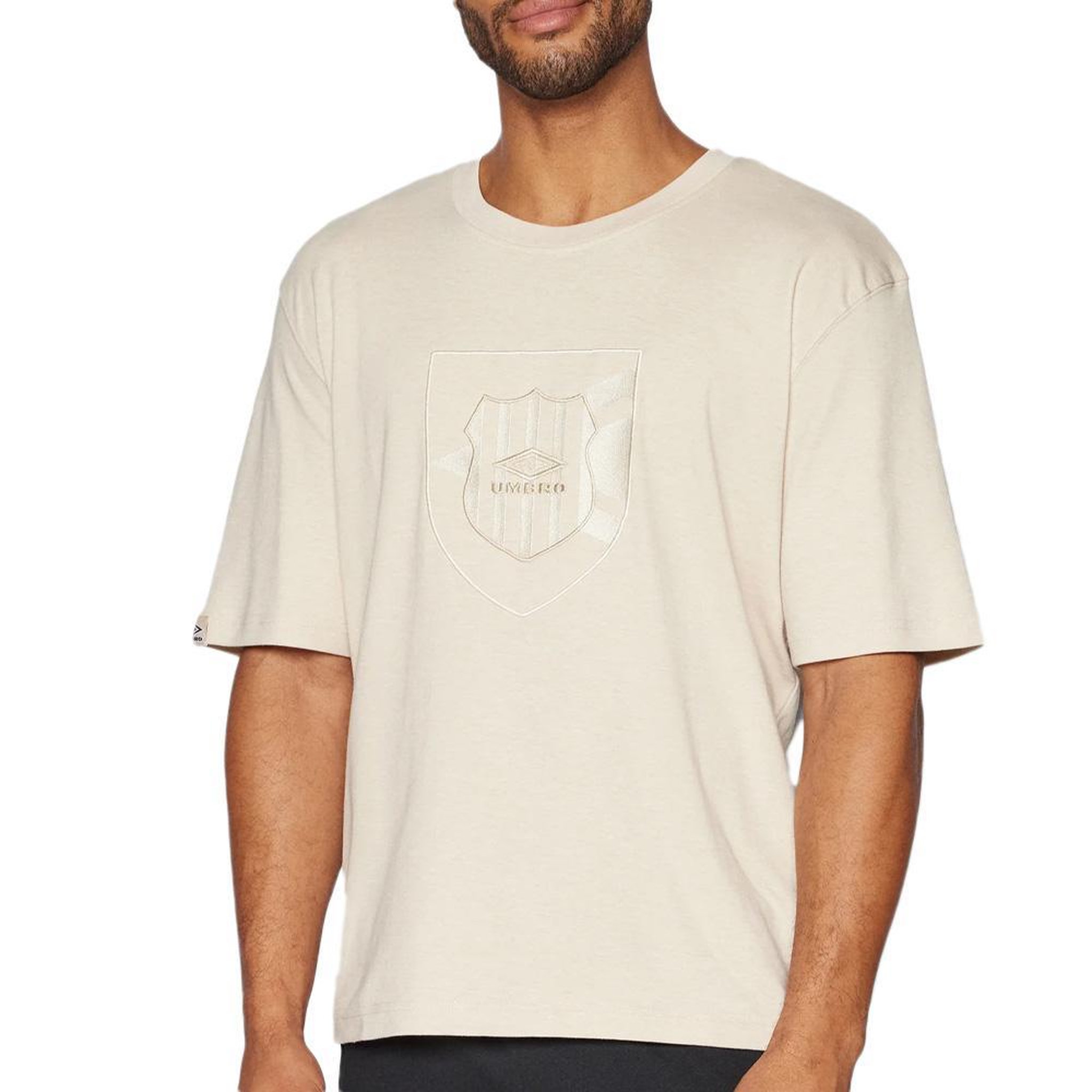 UMBRO T-Shirt Beige Homme Umbro Crest. Coloris disponibles : Beige