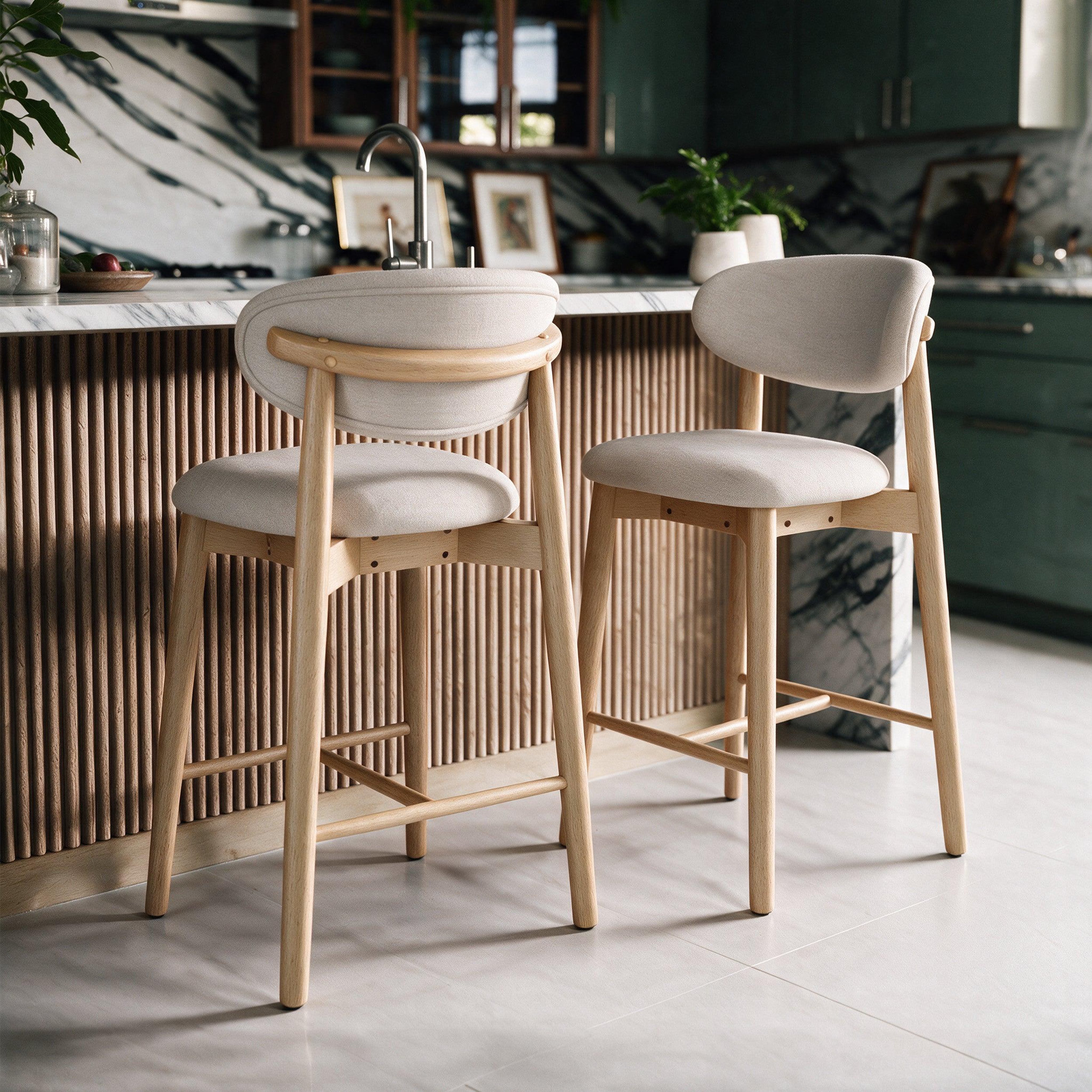 Voir la diapositive 2 : MAISON PAVANE Lot de 2 chaises pour ilot central 64,5 cm en tissu beige-yuna