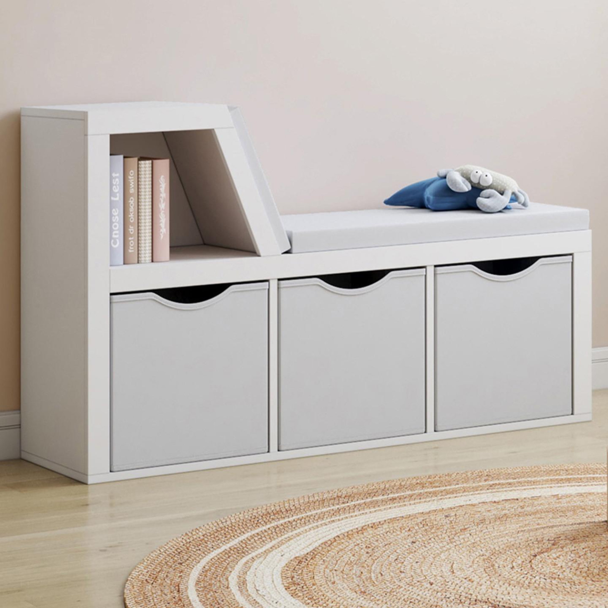 Voir la diapositive 2 : ID MARKET Bibliothèque banc oscar 4 cases avec coussins gris et bacs tissus 102 cm blanc