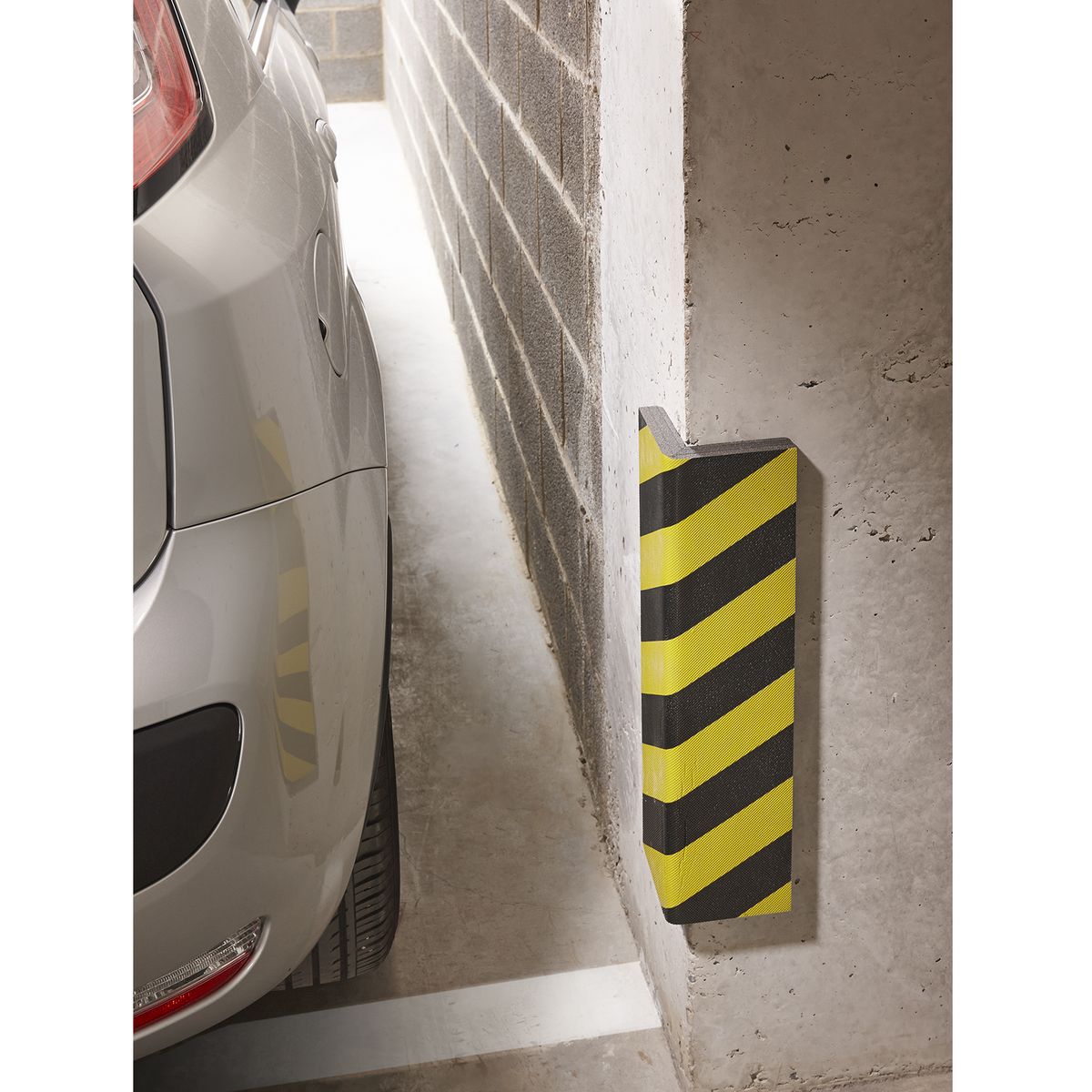 MOTTEZ Mousse de protection d'angle XXL 