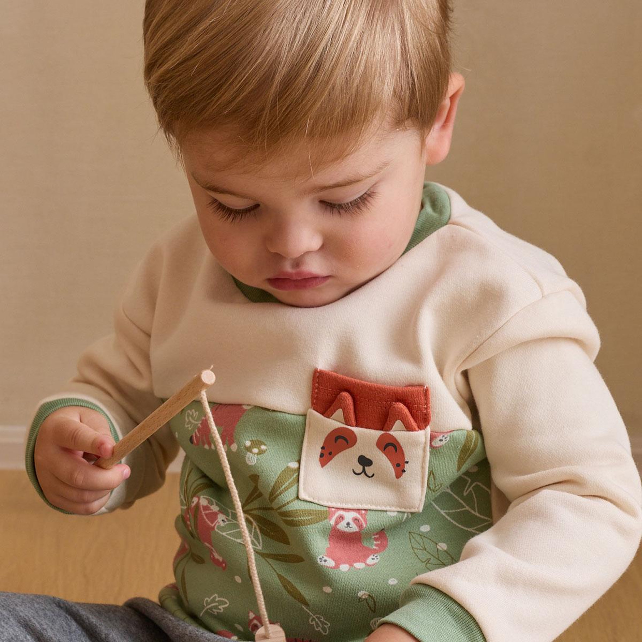 Voir la diapositive 6 : Petit Béguin Ensemble enfant sweat et pantalon en molleton Gustin