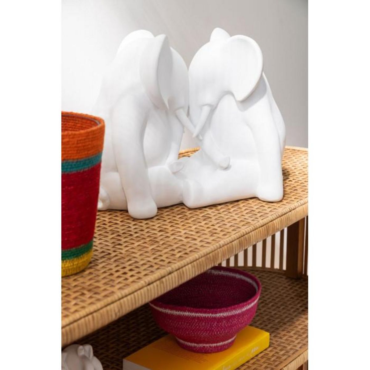 Paris Prix Statuette Éléphant Face à Face  Burl  36cm Blanc