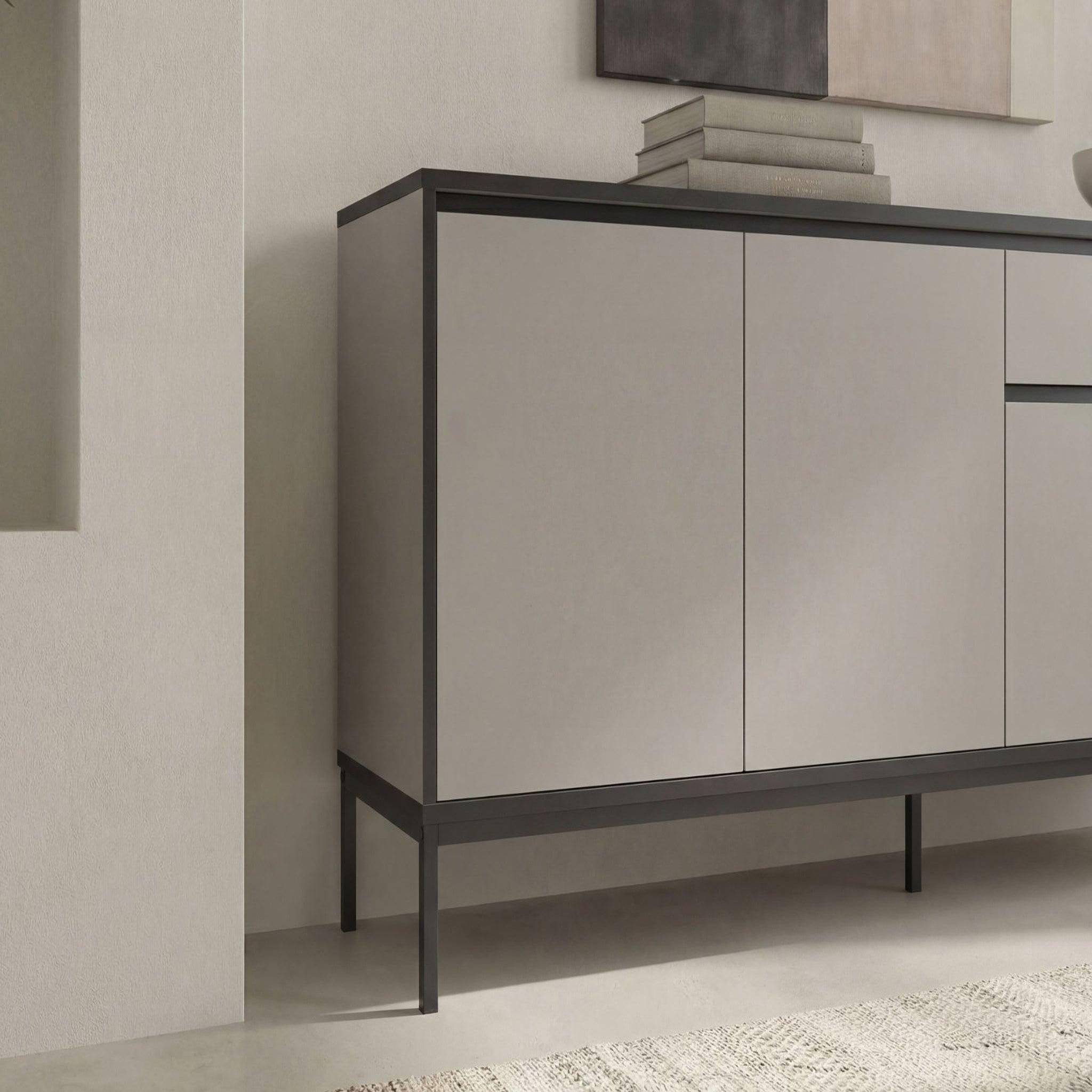 Voir la diapositive 6 : CASANOVA PARIS Vana - buffet 4 portes 180cm en mélamine