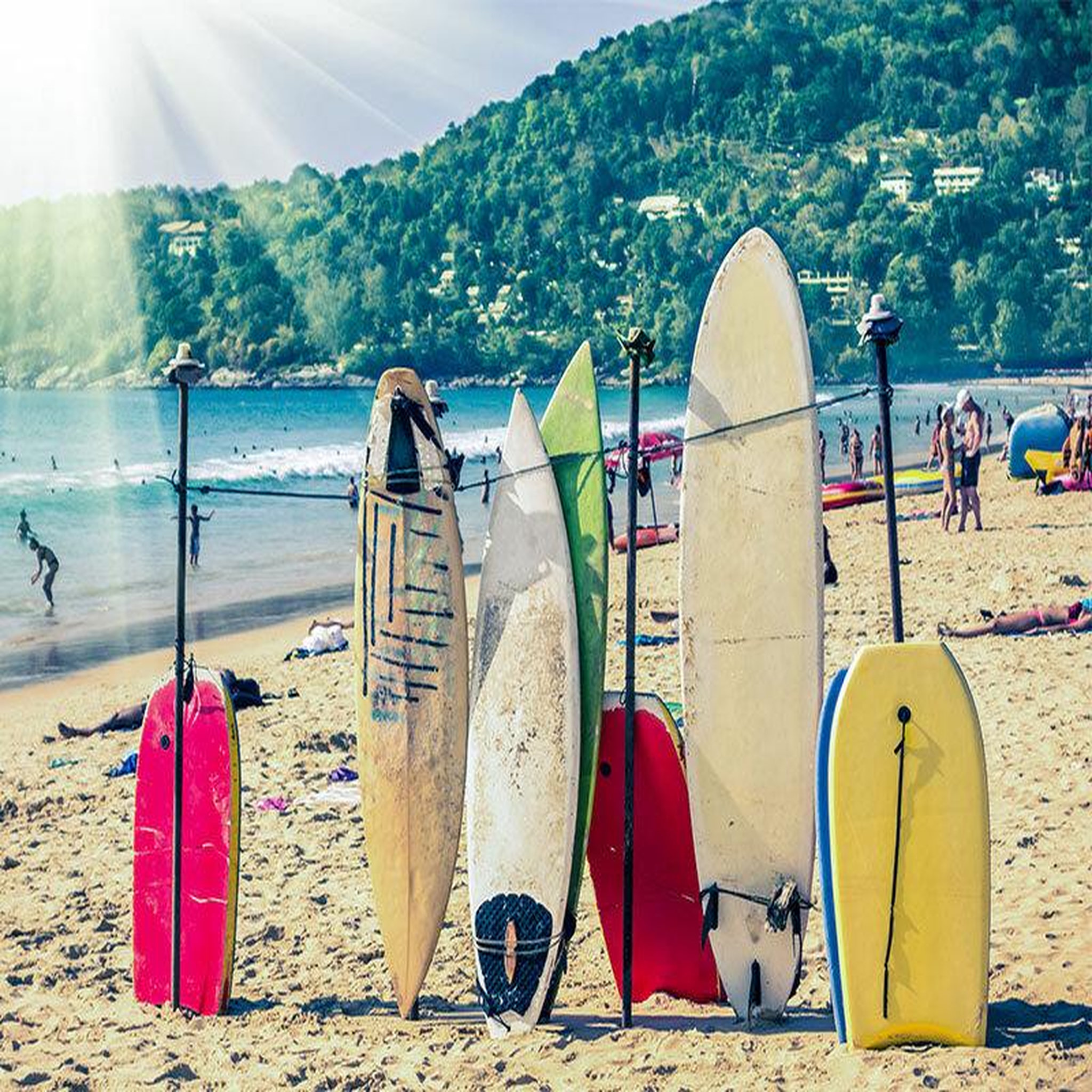 Voir la diapositive 6 : Smartbox Séjour de 3 jours avec cours de surf en espagne - coffret cadeau séjour