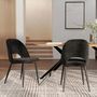Voir la diapositive 2 : Rendez vous déco Lot de 2 chaises noires en velours et pieds en métal - Pénélope