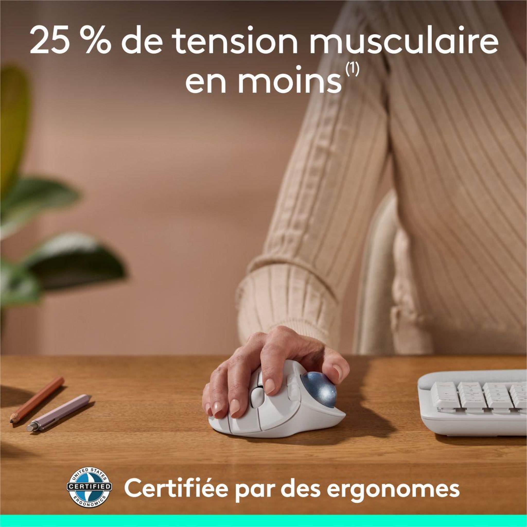 Voir la diapositive 4 : Logitech Souris sans fil Ergo M575S Blanc cassé
