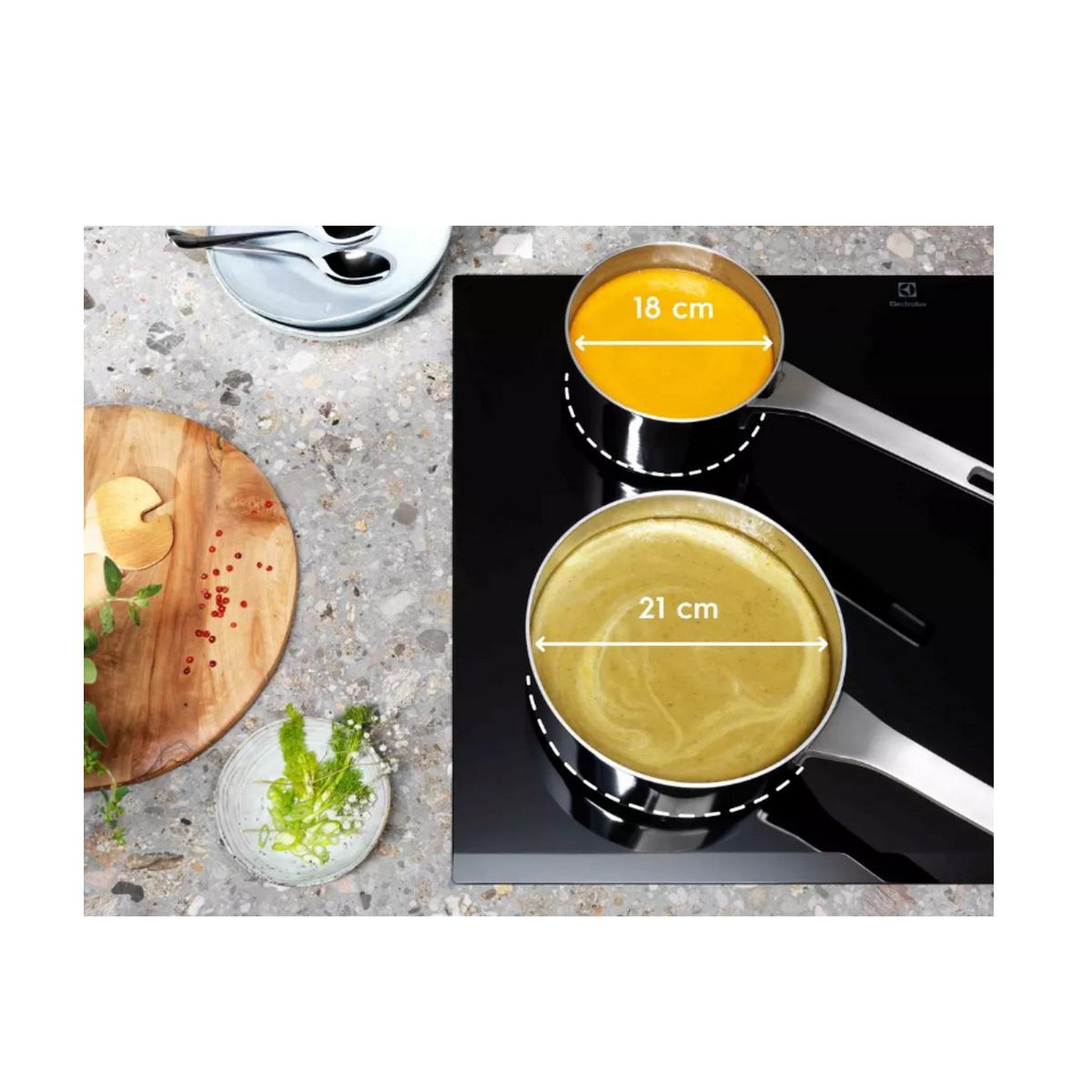 Voir la diapositive 4 : ELECTROLUX Table de cuisson à induction 60cm 3feux noir - eiv63343/1