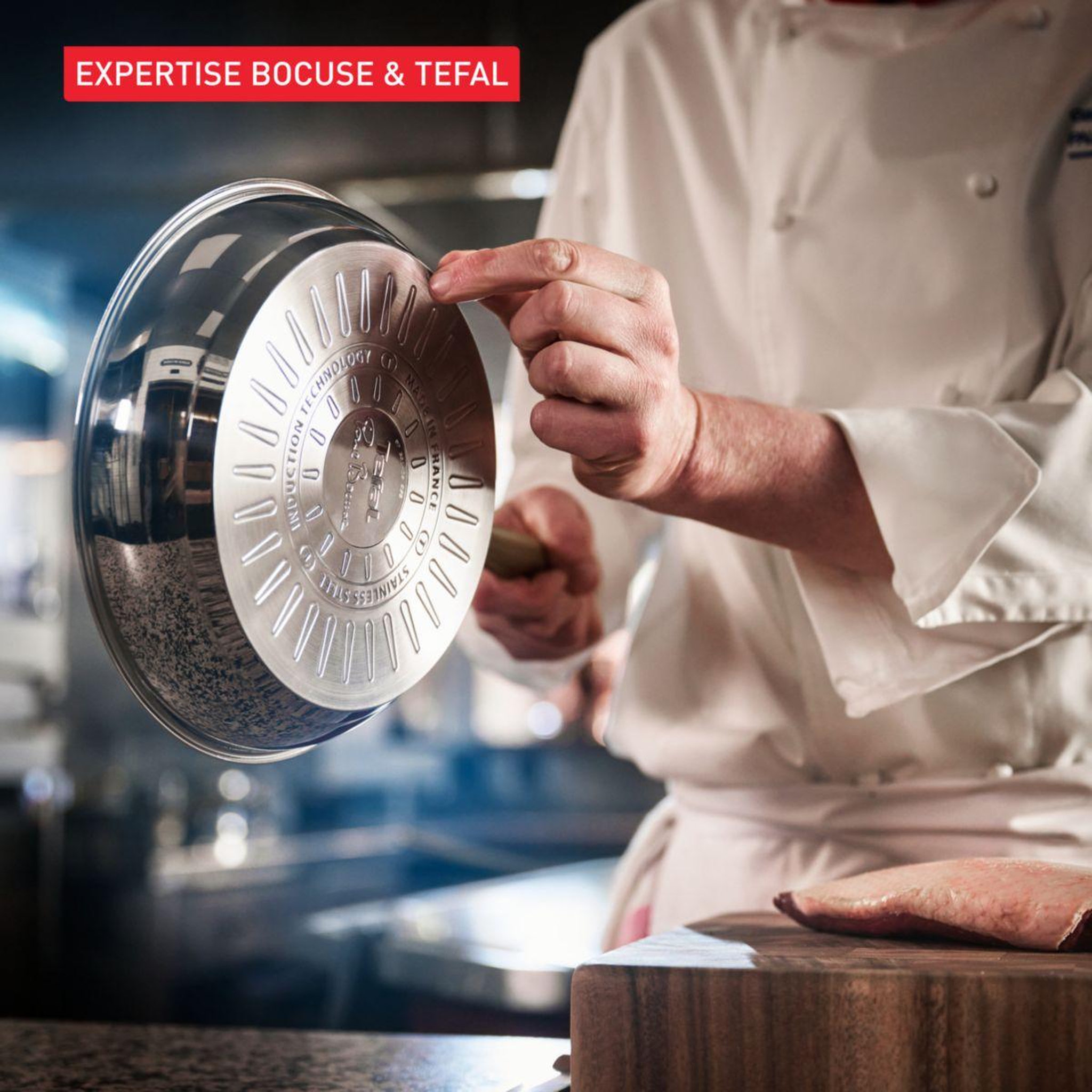 Voir la diapositive 4 : TEFAL Poêle 28cm inox Bocuse Edition