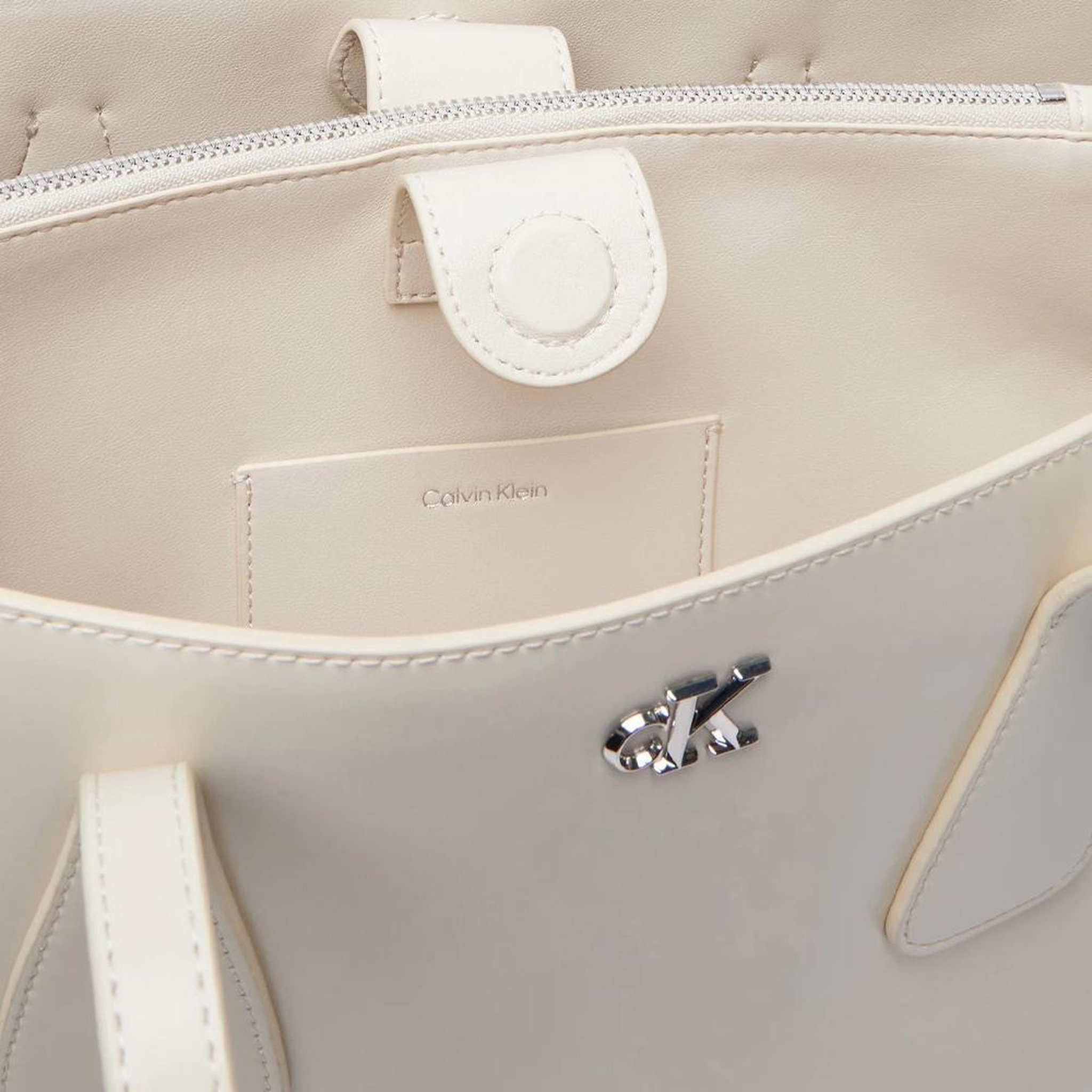 Voir la diapositive 3 : CALVIN KLEIN JEANS Sac cabas noir femme blanc calvin klein jeans medium
