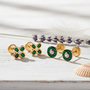 Voir la diapositive 2 : L'ATELIER D'AZUR Boucles d'Oreilles Or 18 Carats 750 Jaune - Malachite et Zirconiums - Motif Trèfle