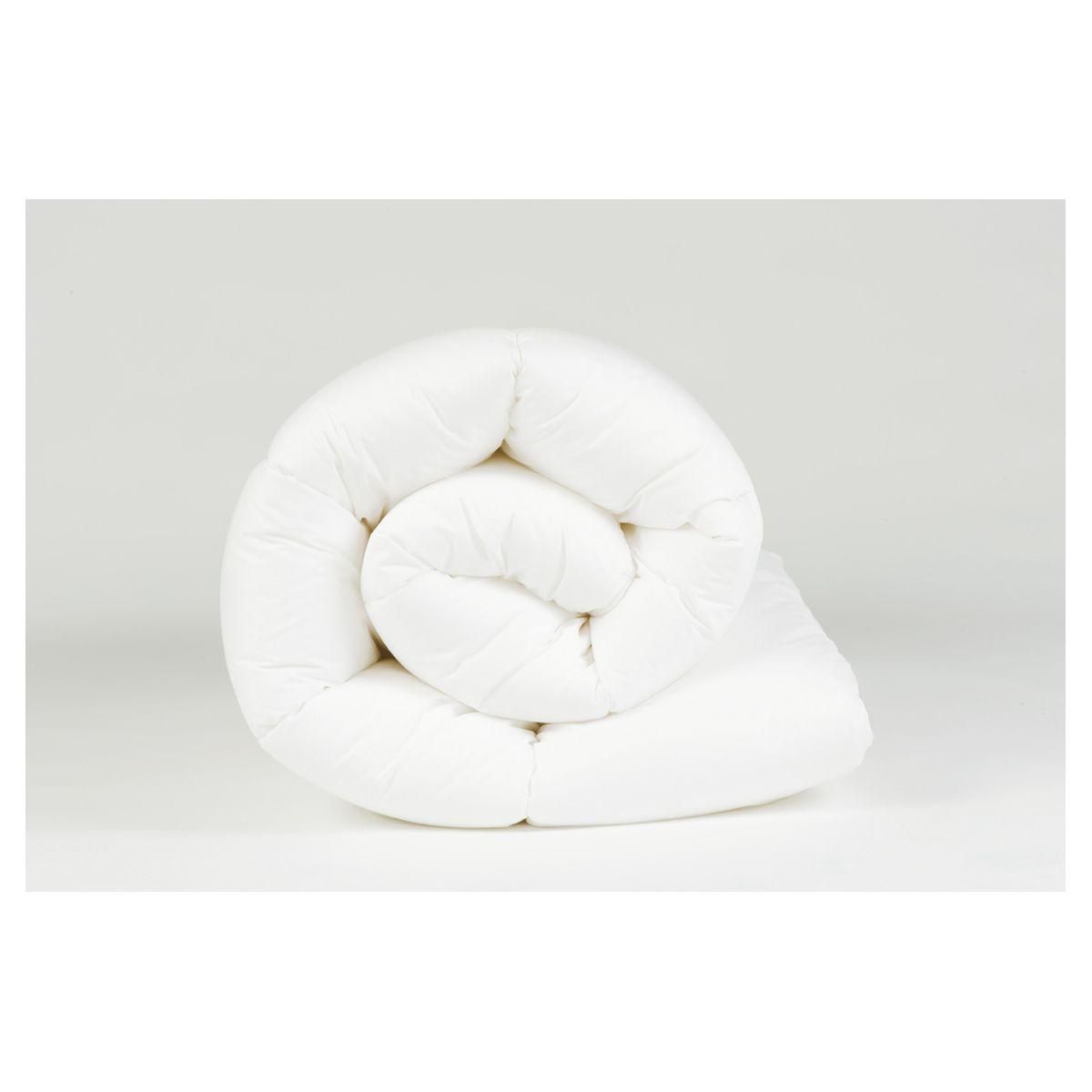 DODO Couette Chaude L'ESSENTIELLE en polyester fibre Volupt'Air 350 g/m² 