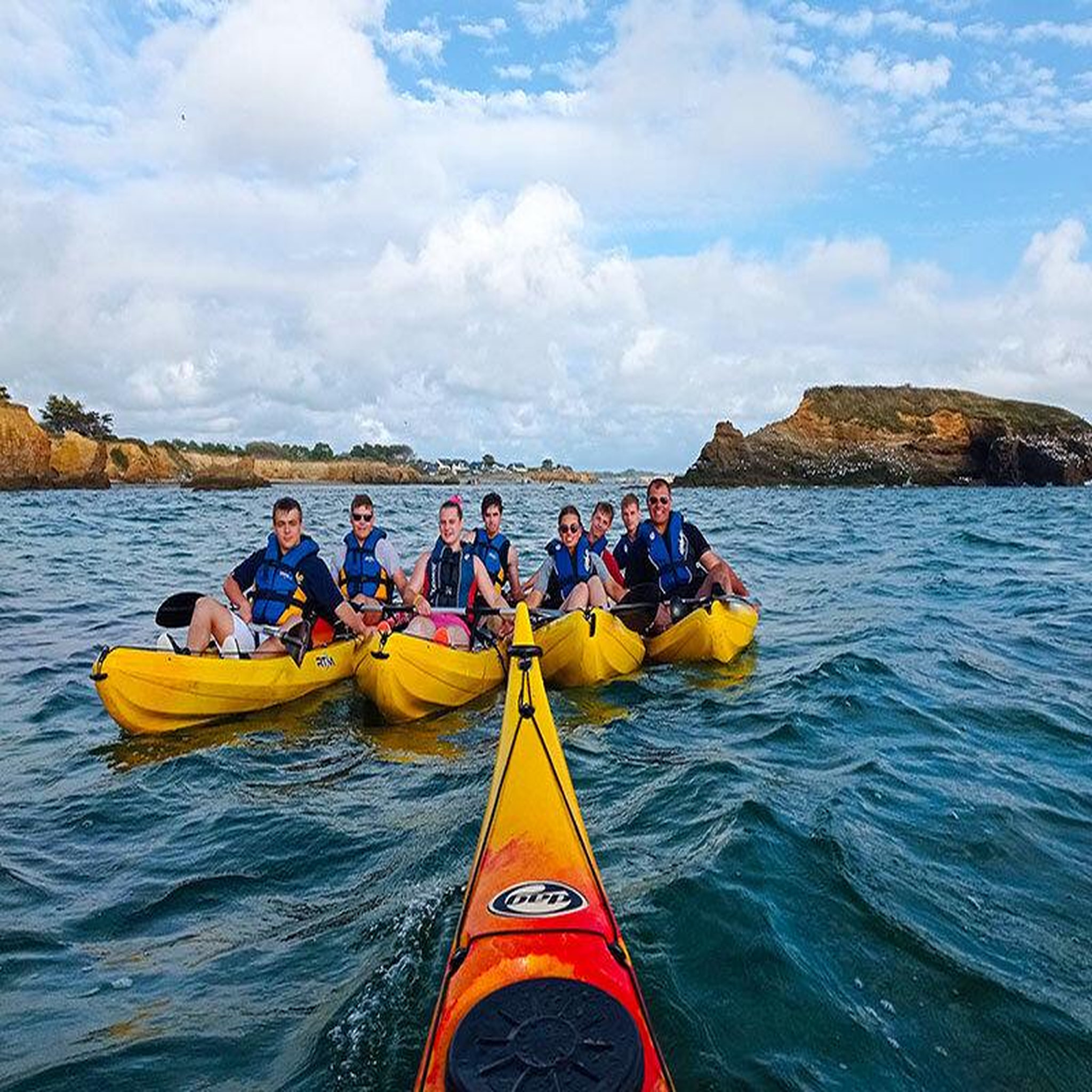 Voir la diapositive 3 : Smartbox 3h de paddle, kayak biplace ou canoë-kayak pour 2 personnes près de vannes - coffret cadeau sport & aventure