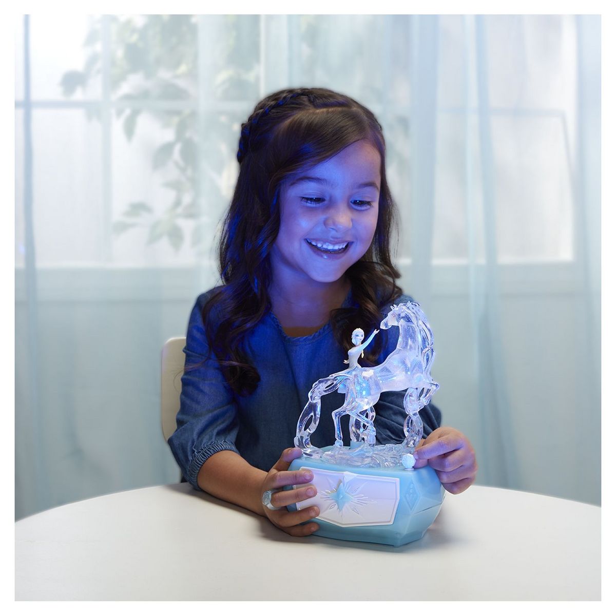 JAKKS PACIFIC Boîte à bijoux musicale et lumineuse Elsa et Nokk La reine des neiges