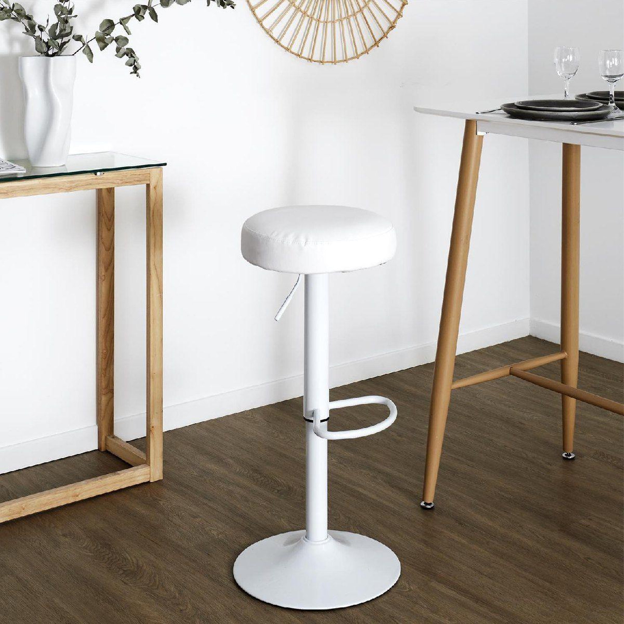 Voir la diapositive 6 : The Home Deco Factory Lot de 2 tabourets de bar  mumford  63-83cm blanc