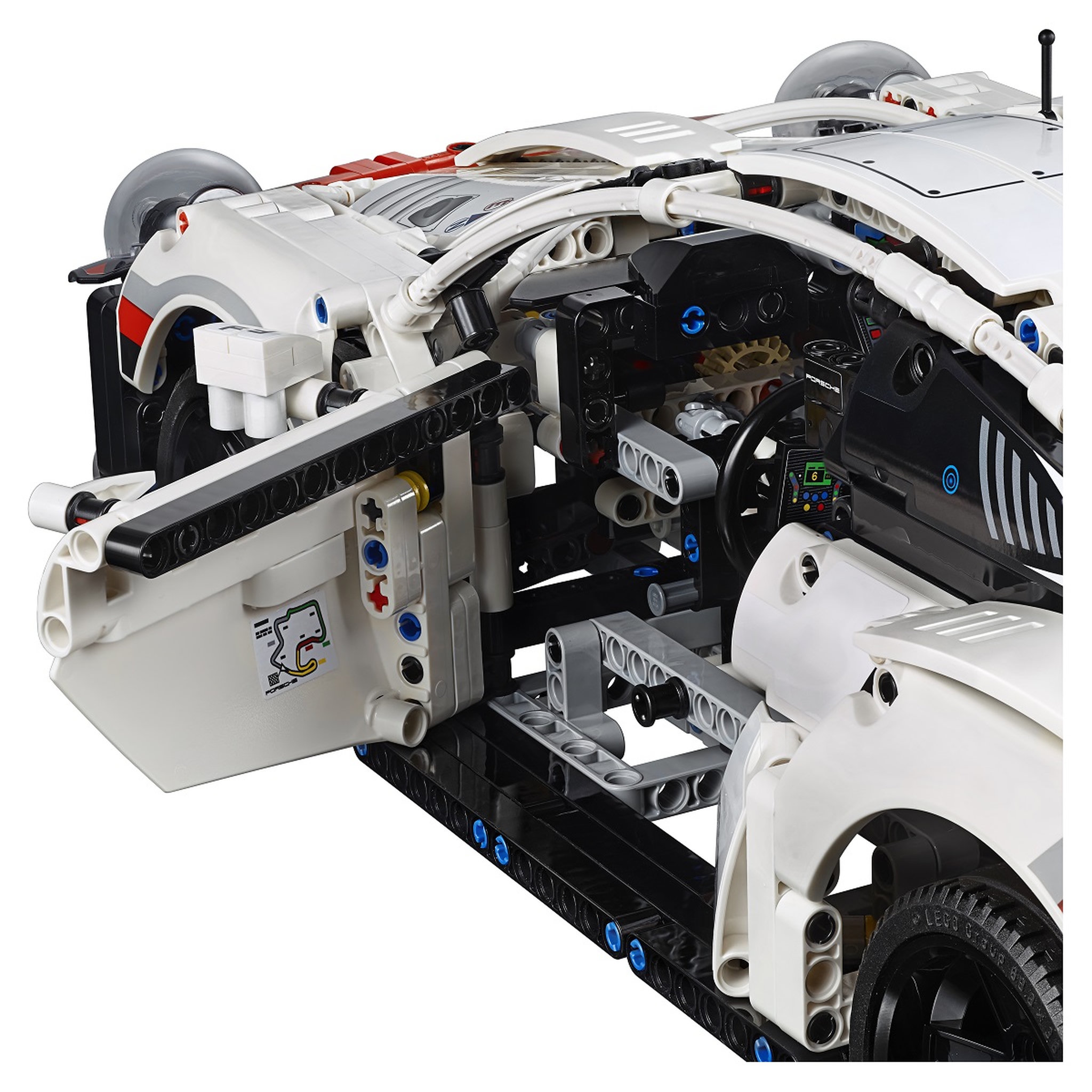Voir la diapositive 9 : LEGO Technic 42096 - Porsche 911 RSR