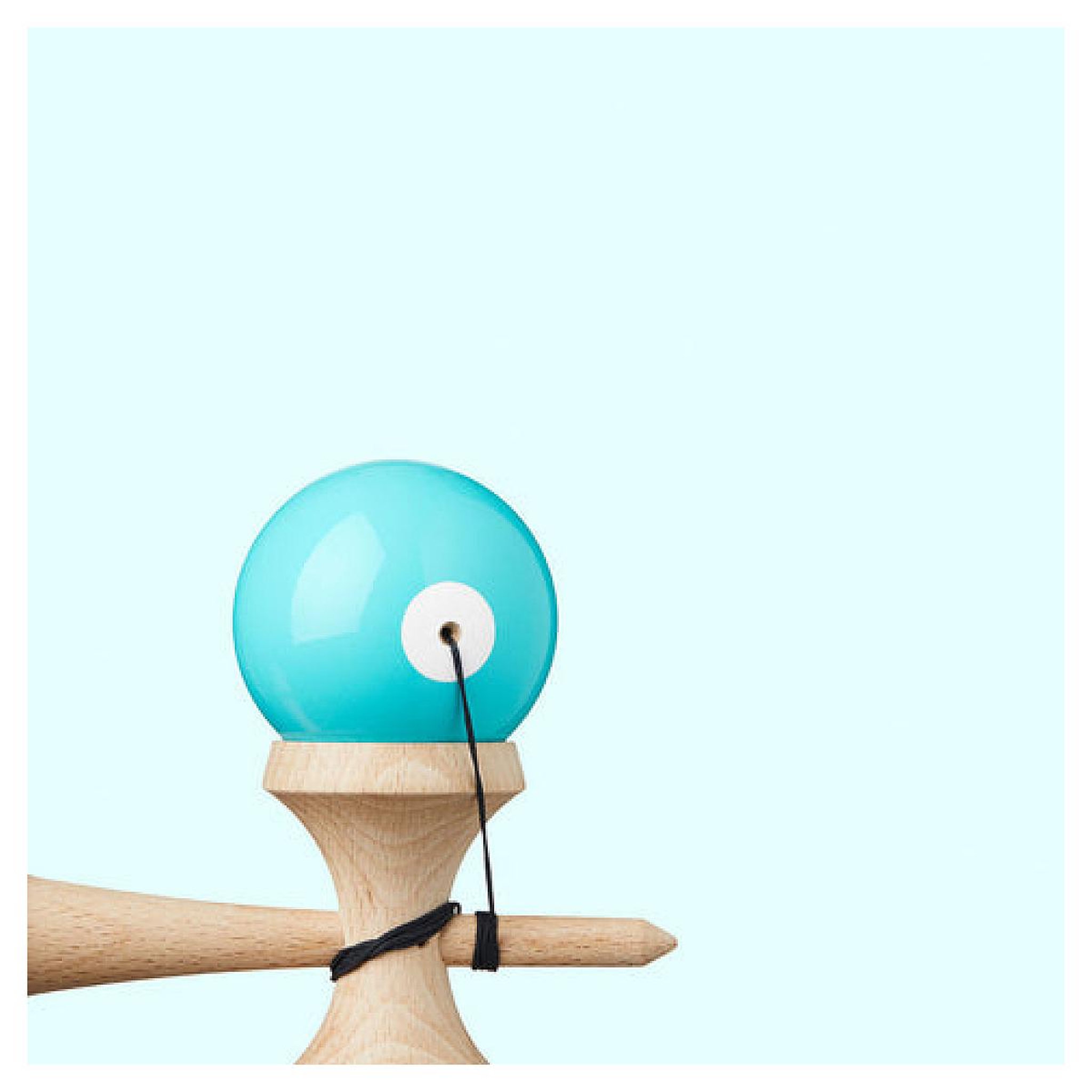 Voir la diapositive 5 : KROM KENDAMA Kendama - pop lol sky blue