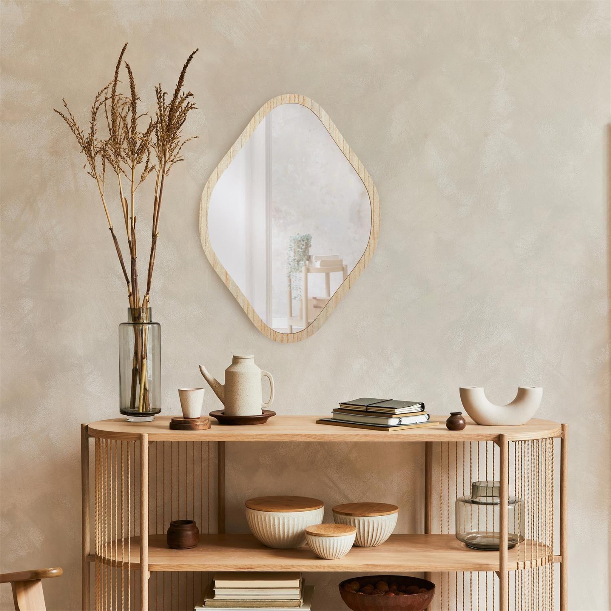 Voir la diapositive 2 : The Home Deco Factory Miroir losange contour bois 44x60 cm - Marron