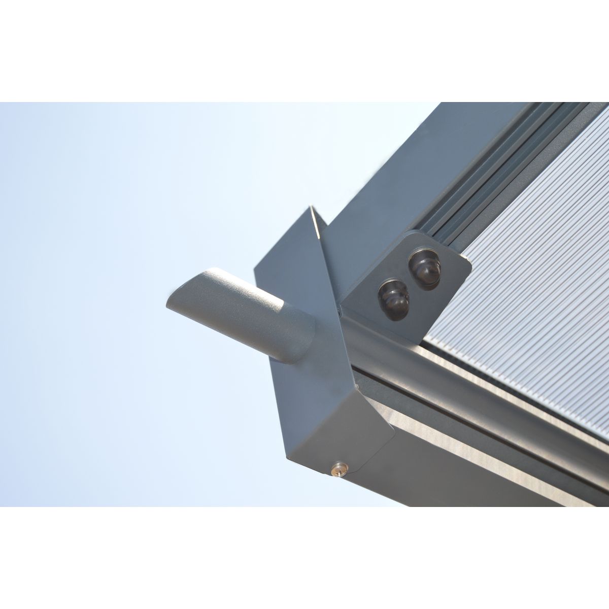 trigano Carport métal adossé  MISTRAL 15.45 m² aluminium et polycarbonate