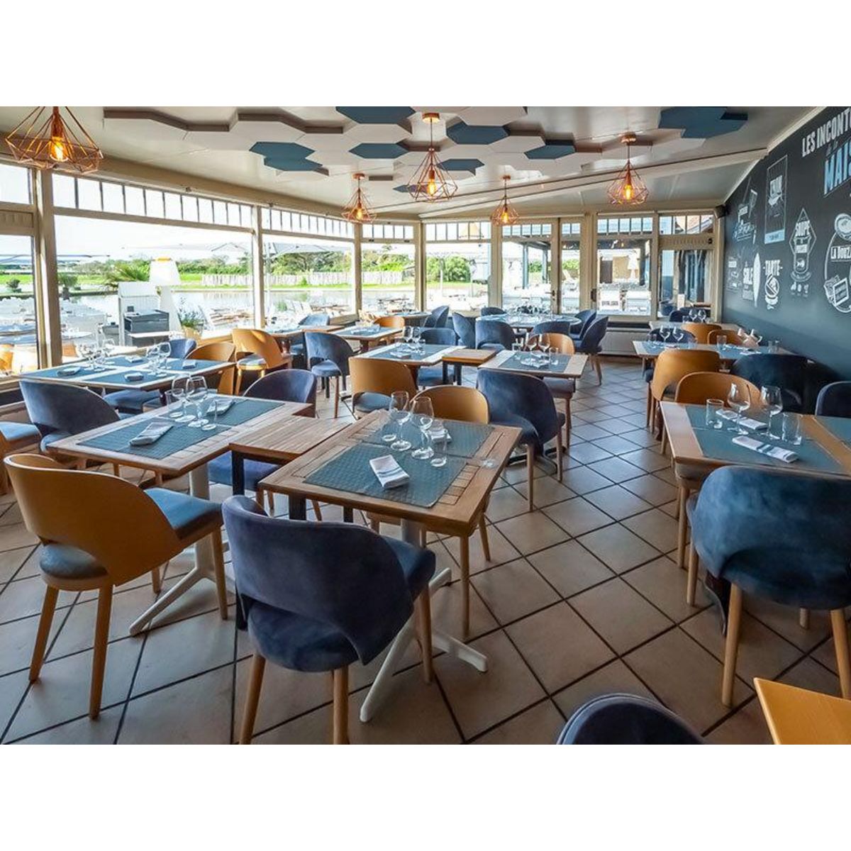 Smartbox Coffret cadeau pour Maman : un dîner pour 2 personnes - Coffret Cadeau Gastronomie