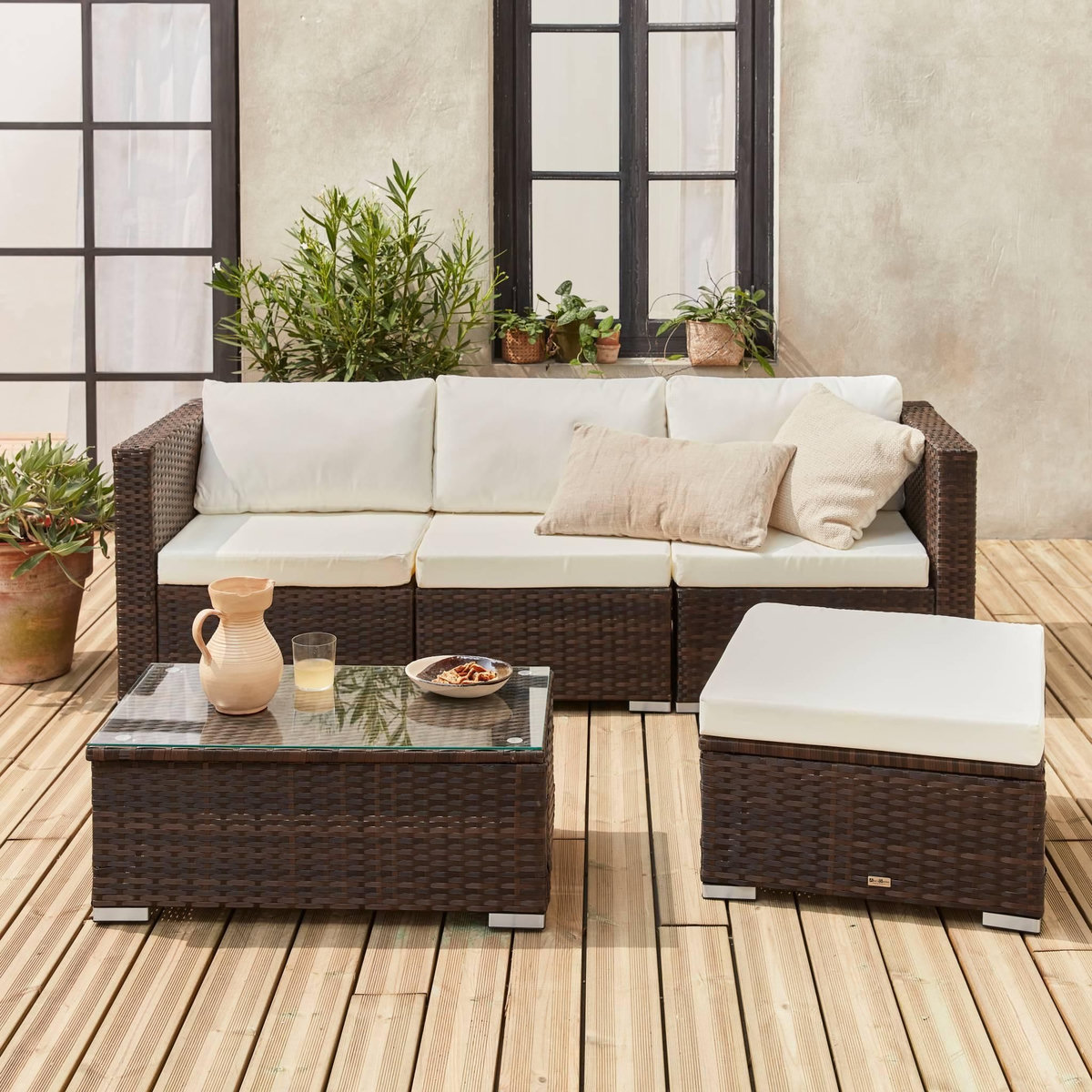 SWEEEK Salon de jardin en résine pour 4 personnes - Torino