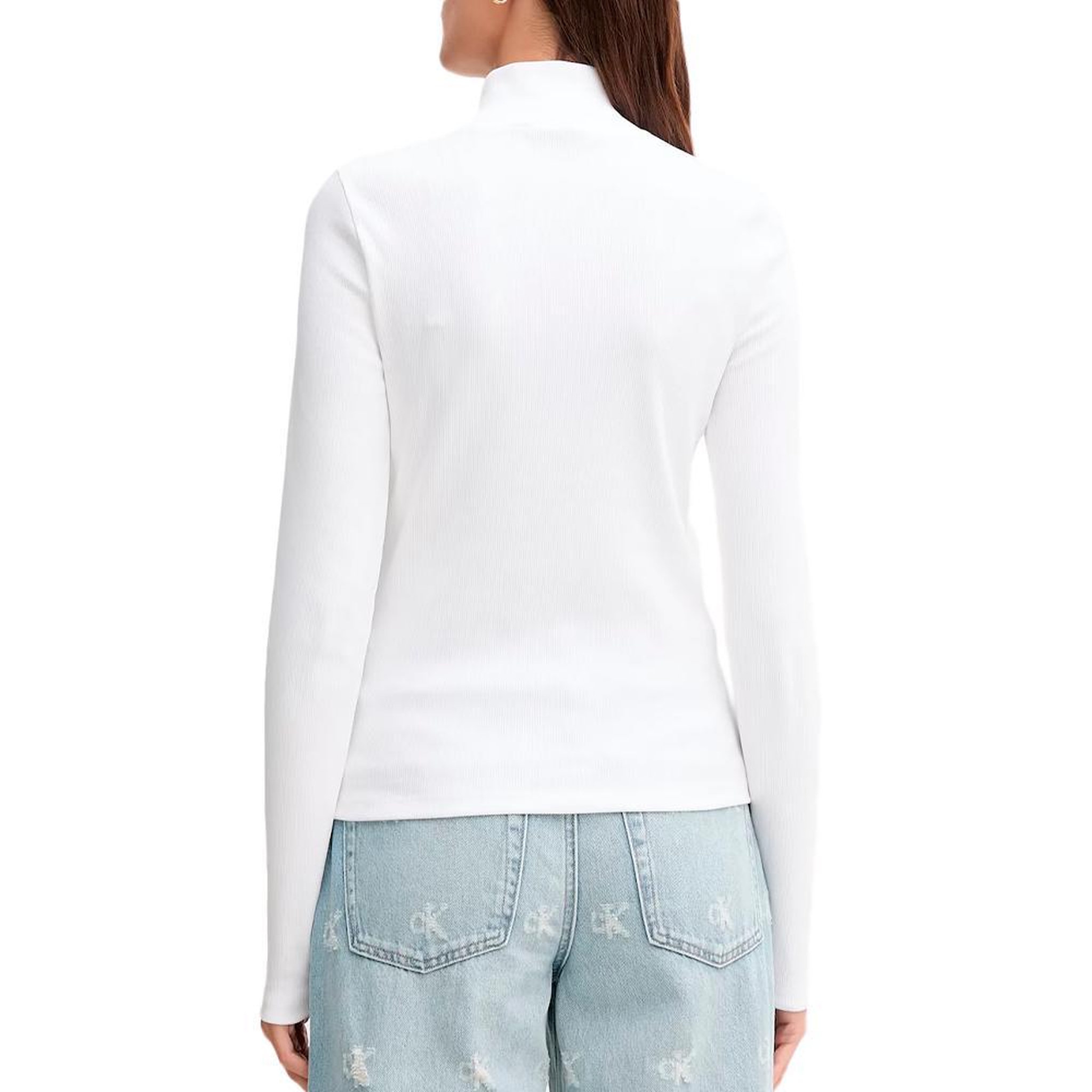 Voir la diapositive 2 : CALVIN KLEIN JEANS T-Shirt Col Roulé Blanc Femme Calvin Klein Jeans Label