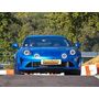 Voir la diapositive 4 : Smartbox Stage pilotage enfant : 3 tours de circuit au volant d'une Alpine A110 - Coffret Cadeau Sport & Aventure