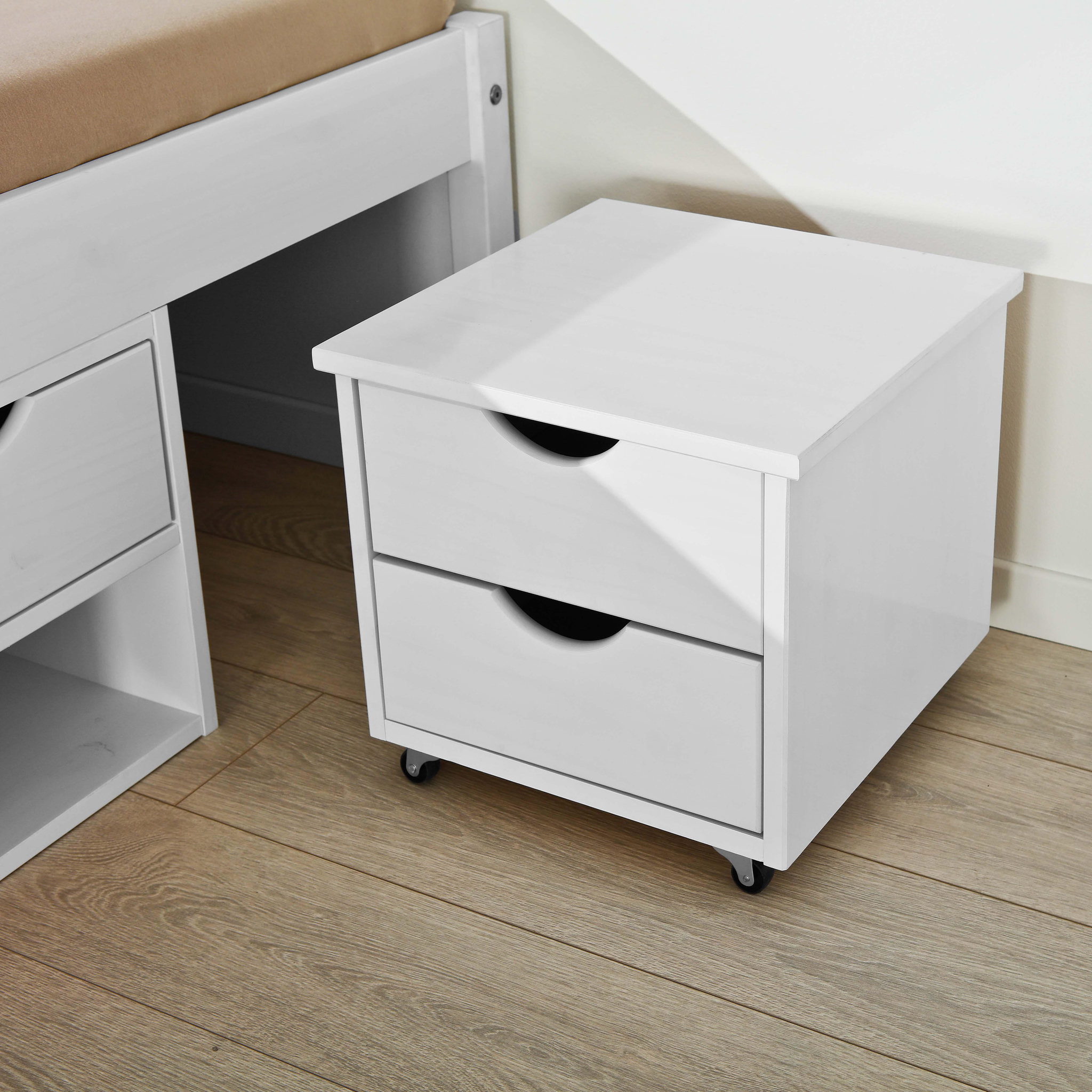 Voir la diapositive 4 : INTERLINK Lit fonctionnel TILL 140x200
