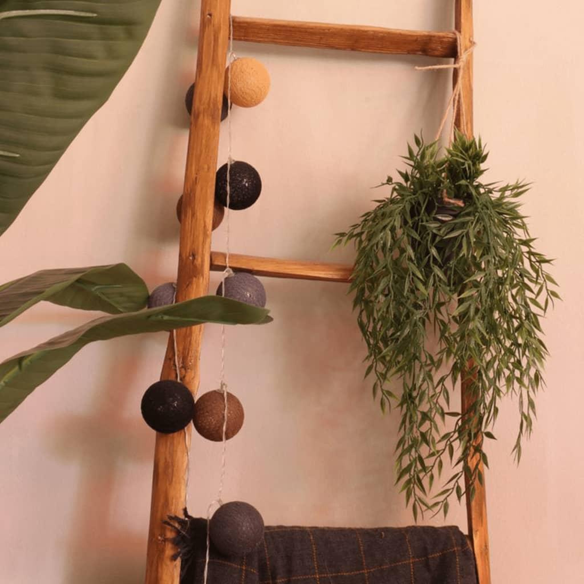 Voir la diapositive 1 : EMERALD Emerald Buisson suspendu de bambou artificiel en pot 50 cm