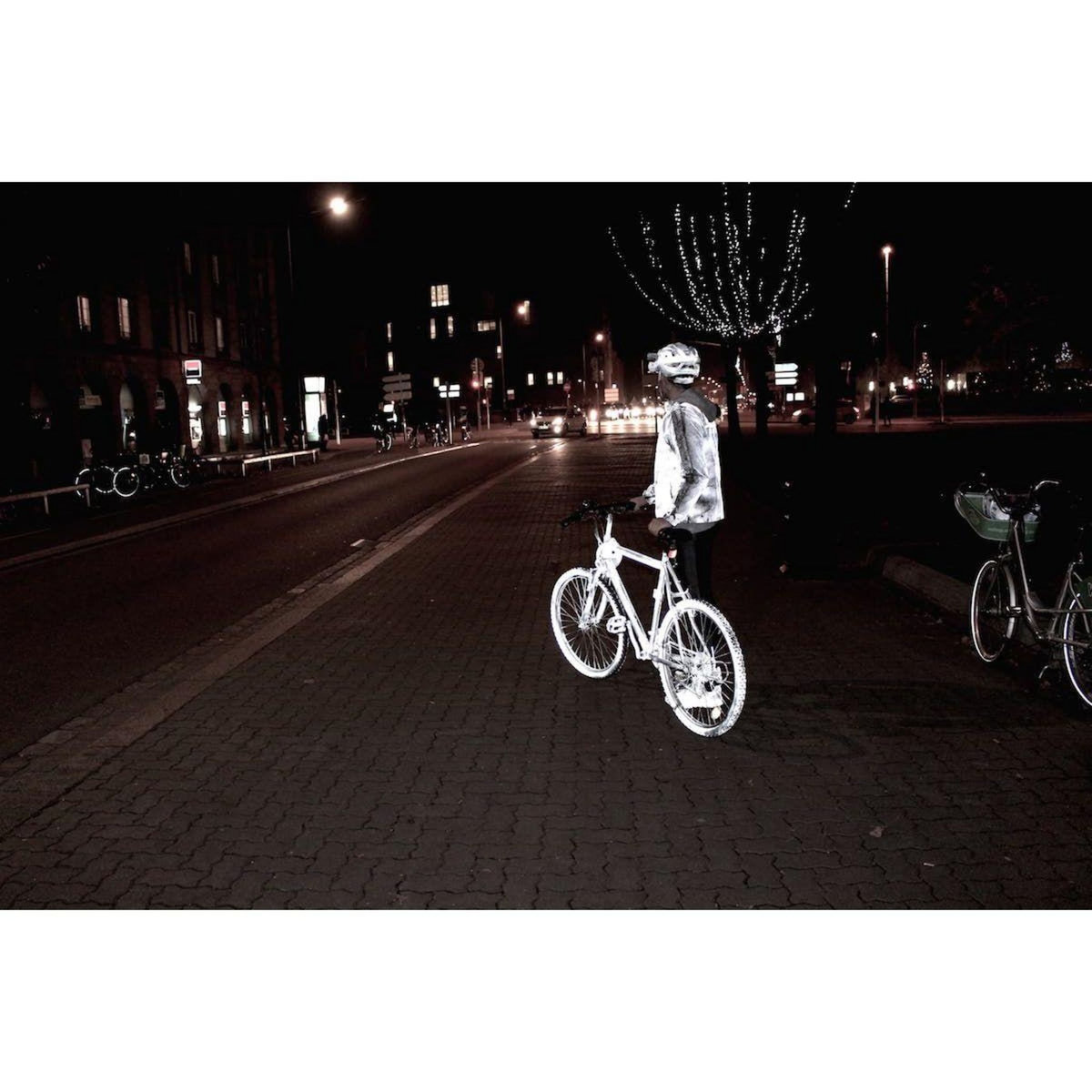 REFLECTIVE SPRAY Spray réfléchissant Réfléchissant 500 ml