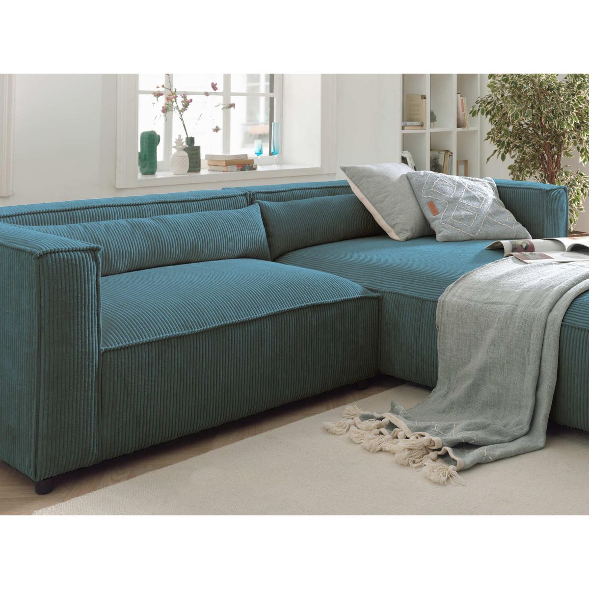 LISA DESIGN Ela - canapé d'angle droit 4 places - en velours côtelé - style contemporain