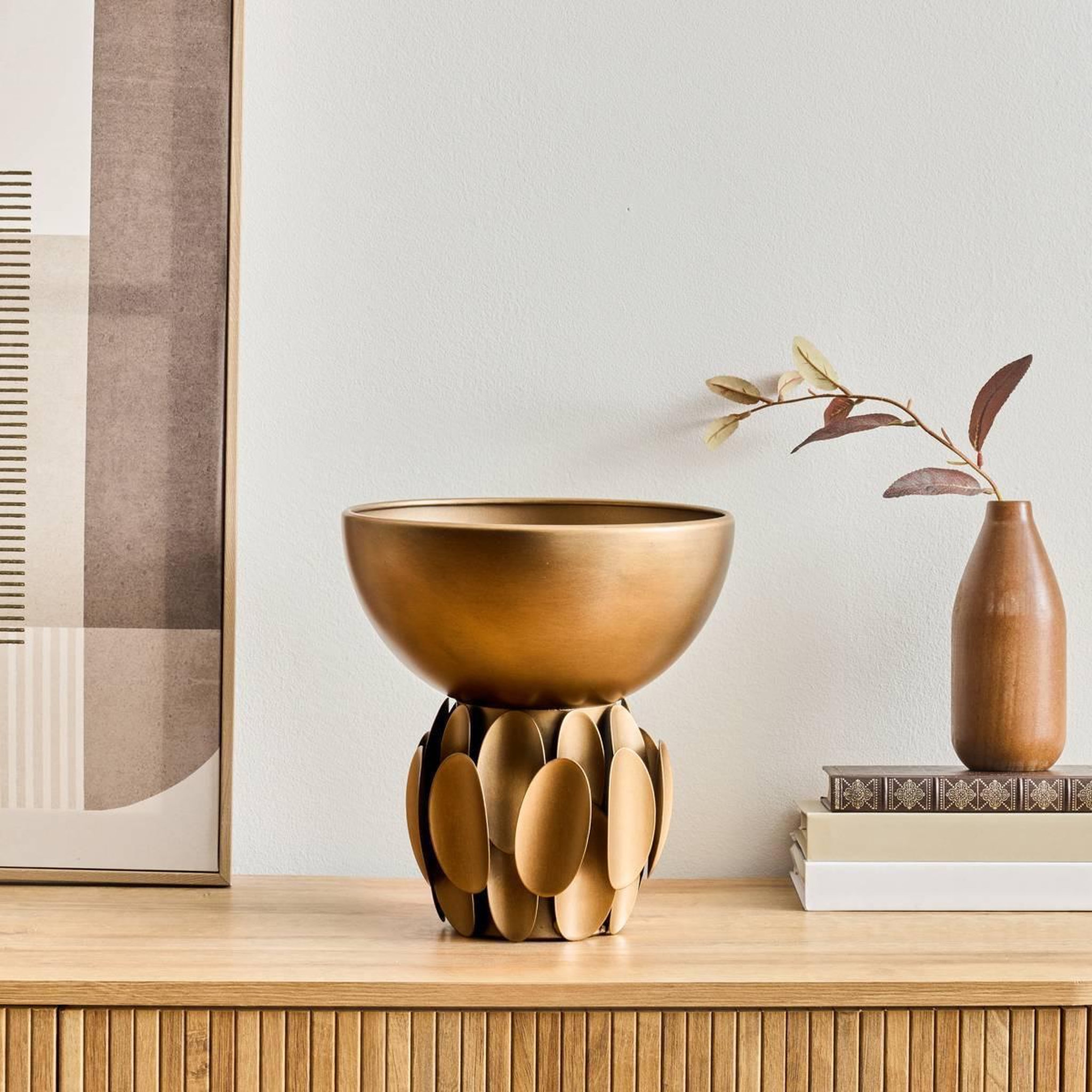 Voir la diapositive 4 : ATMOSPHERA Coupe décorative en métal  barrel  25cm doré
